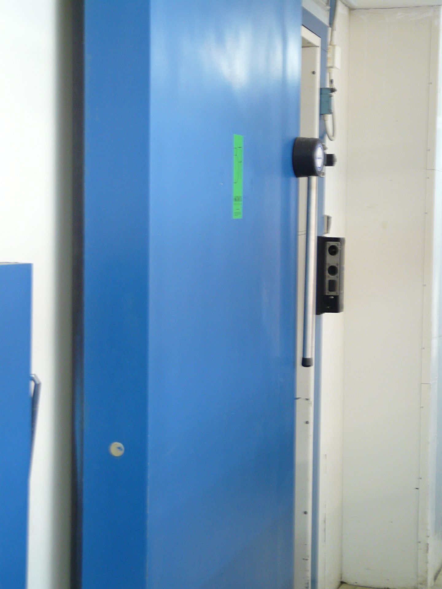 English: Sliding Door for Fridge Unit, Blue Colour, Make ROMA GERMANY 130x230cm Greek: Συρόμενη