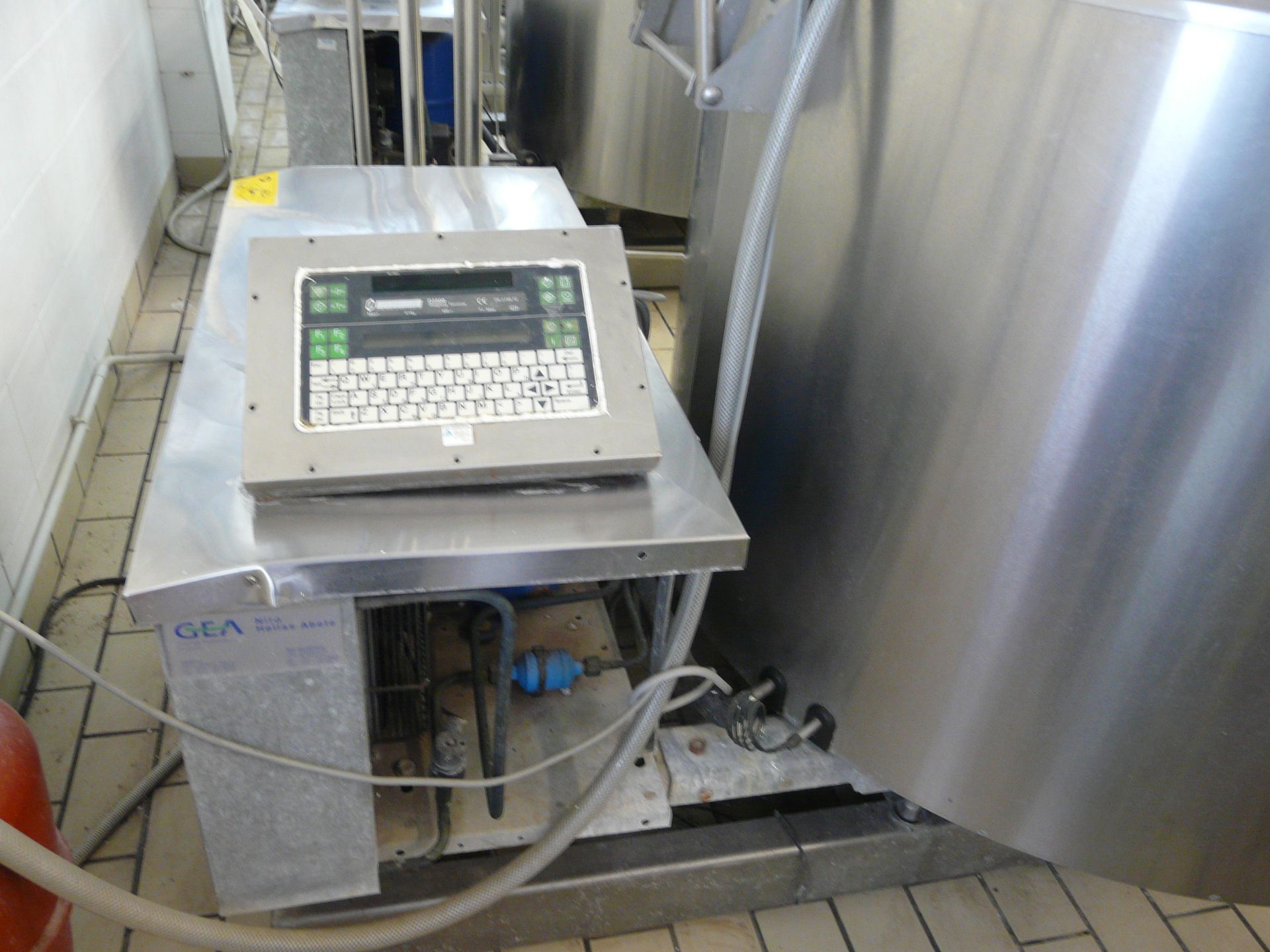 English: Mixing/Cooling Tank for Ice Cream 1020L with Agitator, Type WEDHOLMS, Self Contained - Bild 10 aus 11