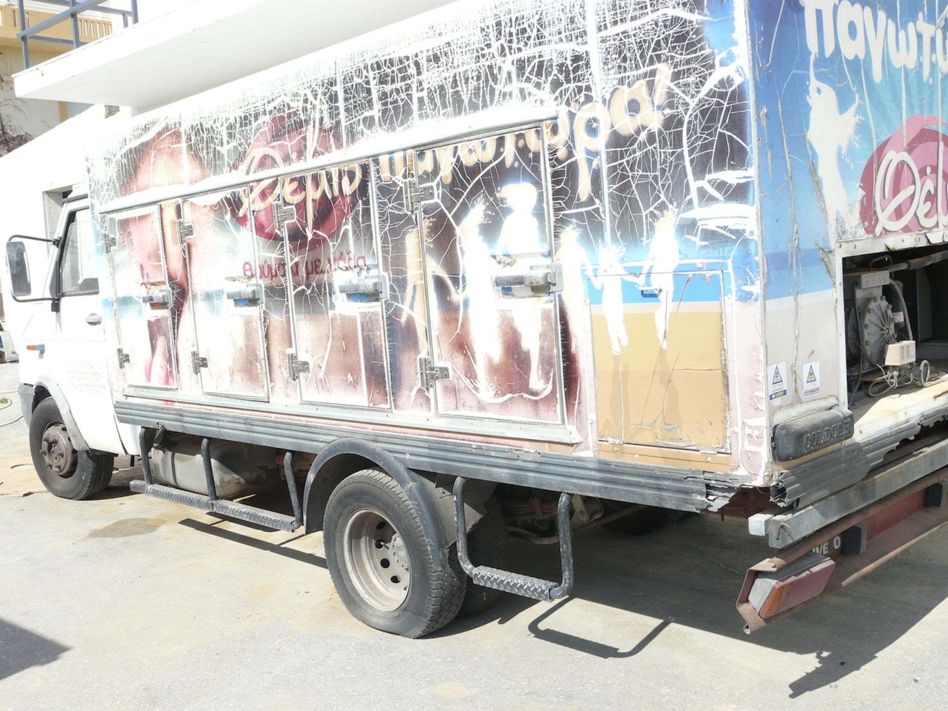 English: IVECO 1753 Ice Cream Delivery Truck, Freezer, 4+4 Doors, 405286KM Greek: Φορτηγό ψυγείο - Image 3 of 20