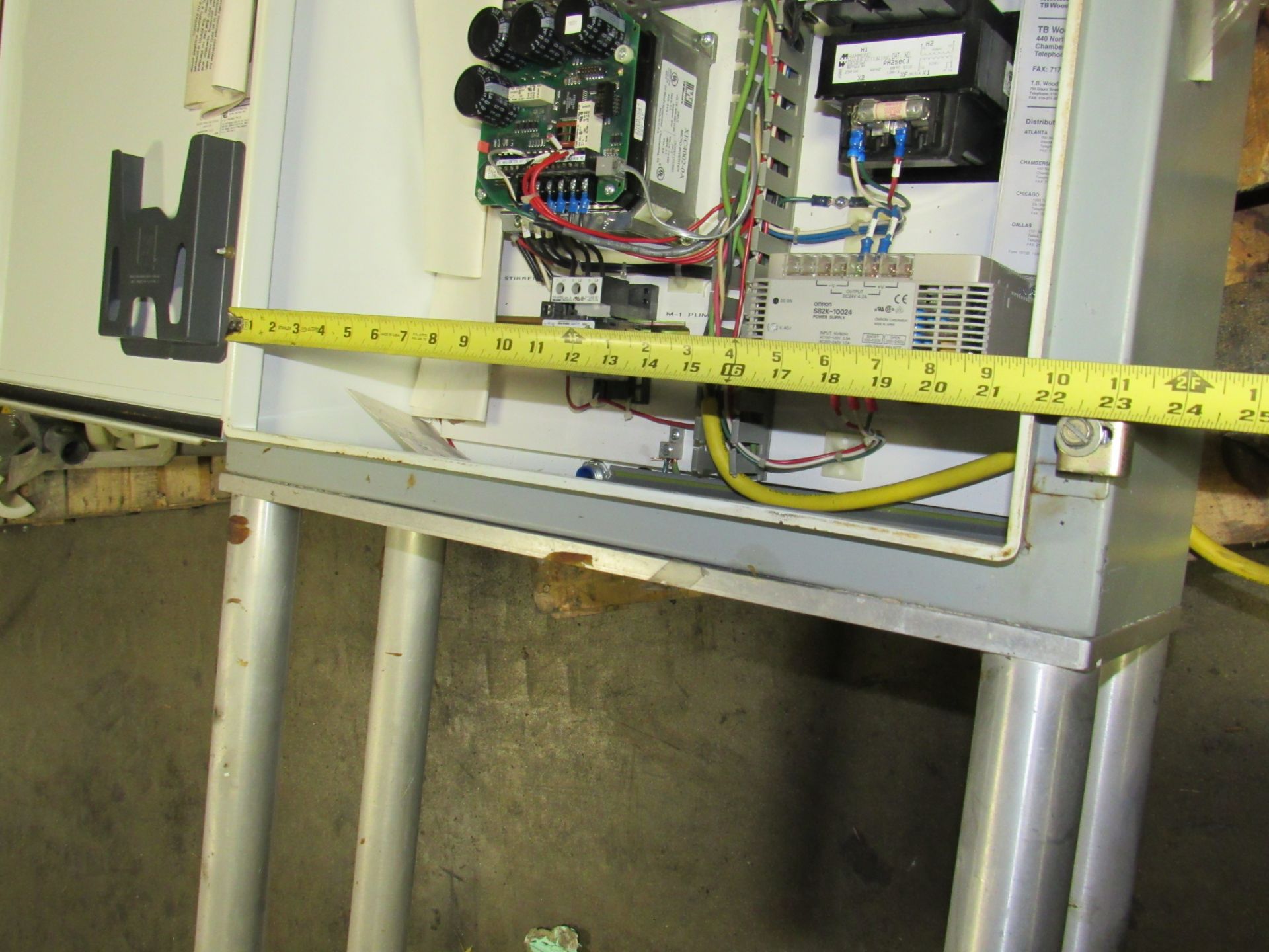 One Lot Control Panel and Temperature Controller Assembly -- (LOCATED IN IOWA, RIGGING INCLUDED IN - Image 6 of 11