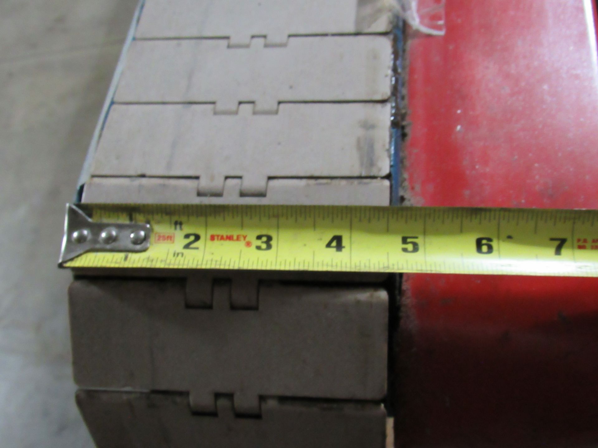 Powered belt conveyor (4.5" belting) Boston Gear Box -- (LOCATED IN IOWA, RIGGING INCLUDED WITH SALE - Image 6 of 16