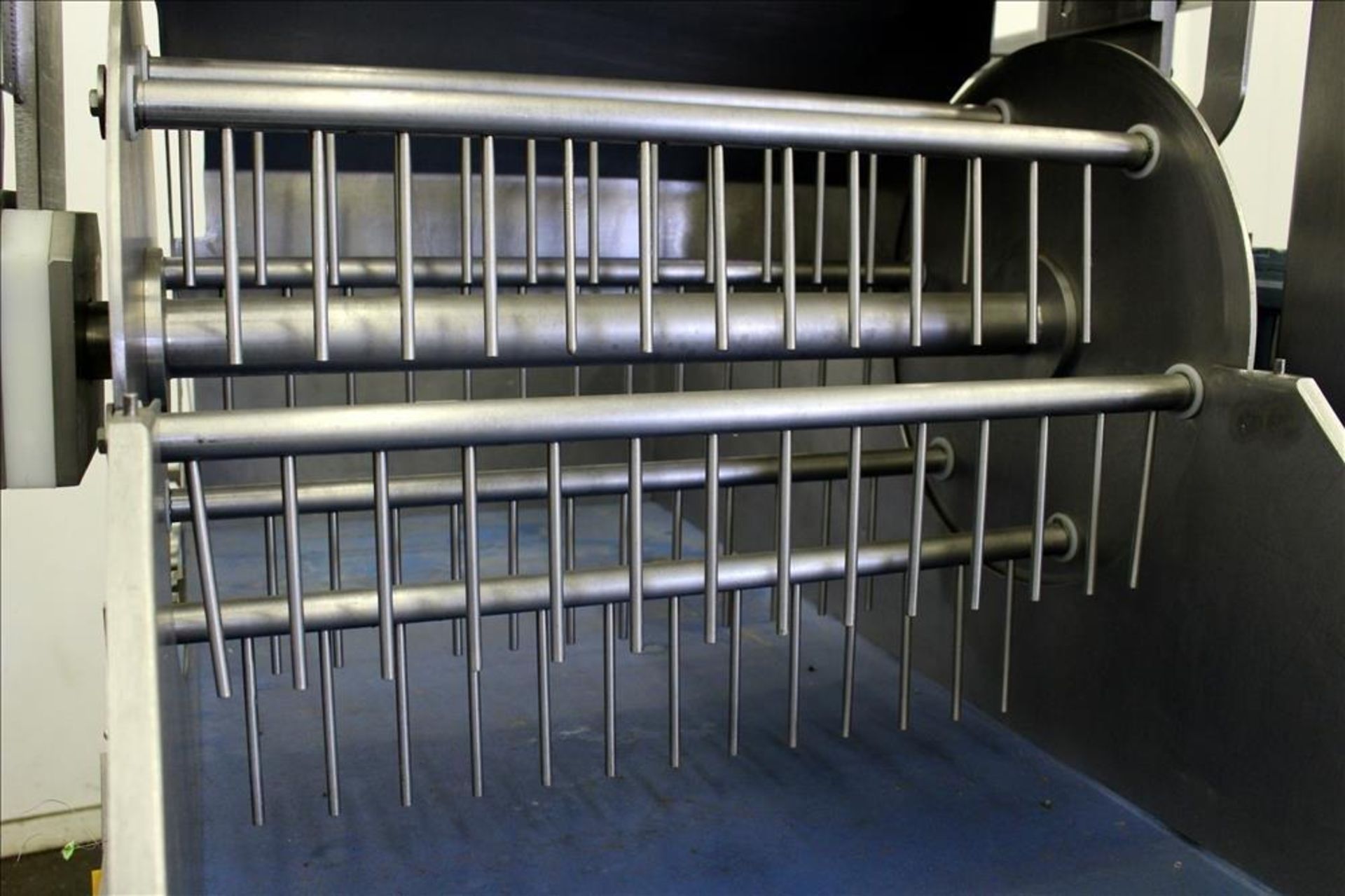 Waterfall Cheese/Applicator for Pizza, 304 Stainless Steel. Has 28" wide x 60" long belt conveyor - Image 3 of 46