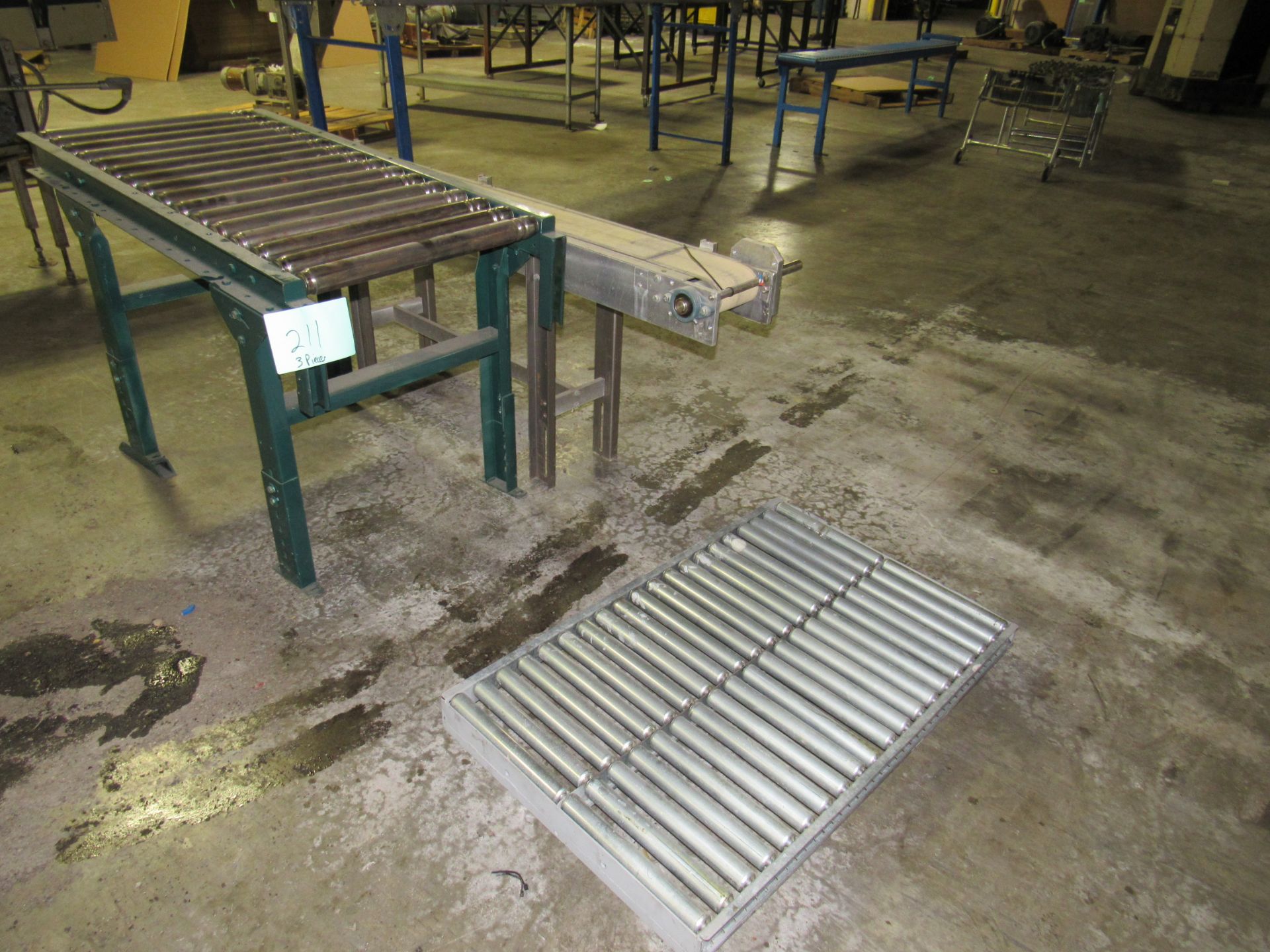 One Lot Two Hytrol Roller Conveyors on Casters -- (LOCATED IN IOWA, RIGGING INCLUDED WITH SALE - Image 3 of 18