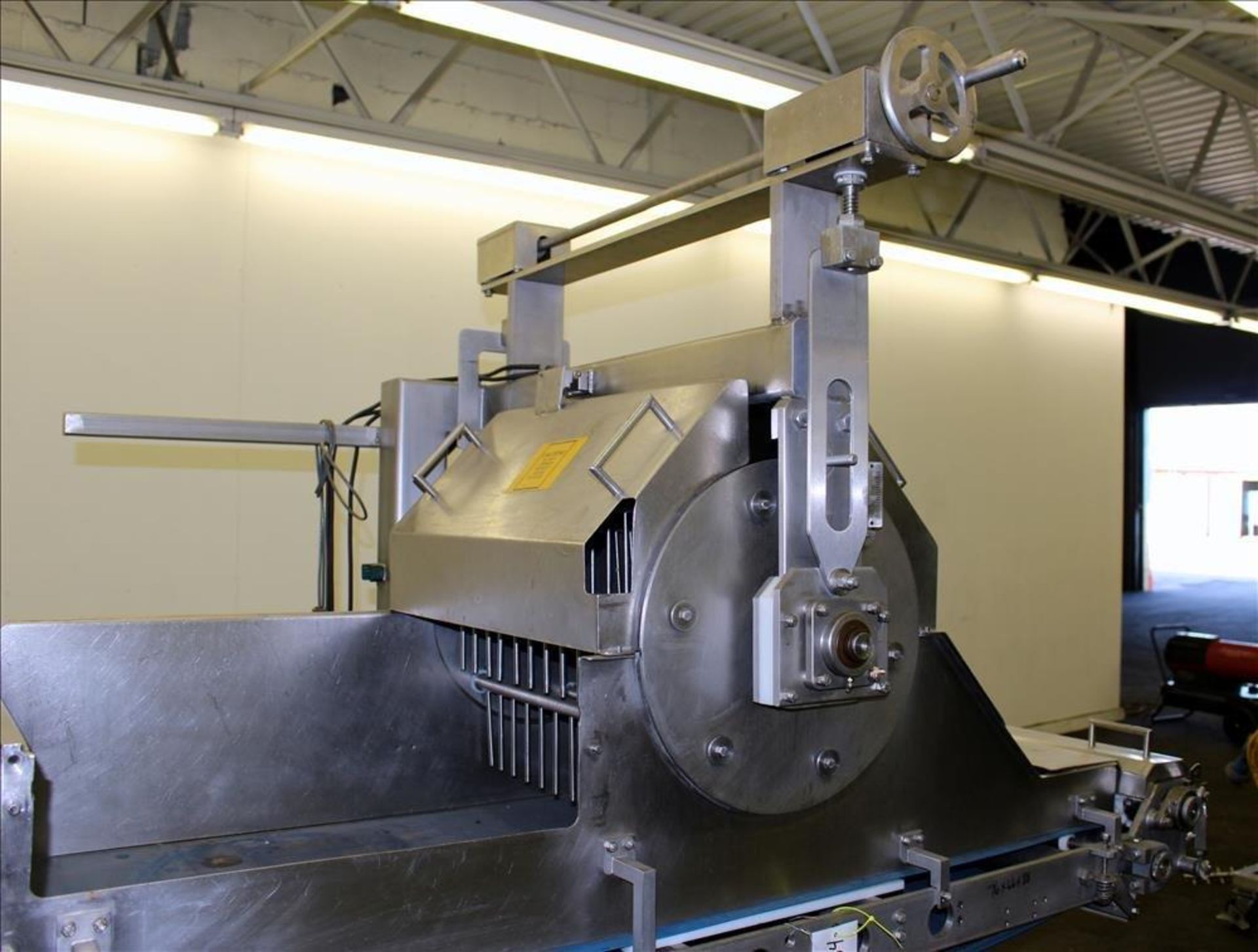 Waterfall Cheese/Applicator for Pizza, 304 Stainless Steel. Has 28" wide x 60" long belt conveyor - Image 32 of 46