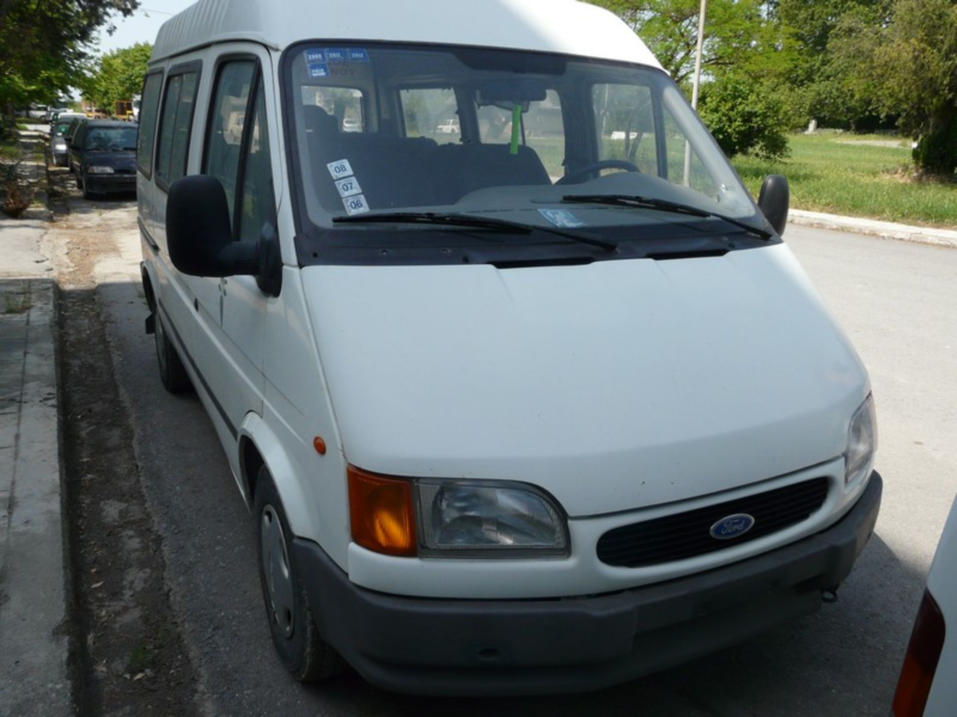 FORD TRANSIT, buss115, diesel, KM 146159, 11 seats, REG NEE 7504, Year: 1997 (Located in Greece - - Image 3 of 9