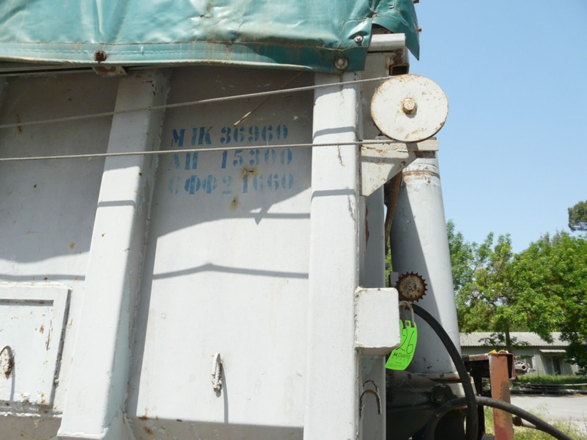 TRUCK WITH LIFTING FOR UNLOADING , SYSTEM FOR COVERING WITH CURTAIN (Located in Greece - Plati - Image 7 of 7