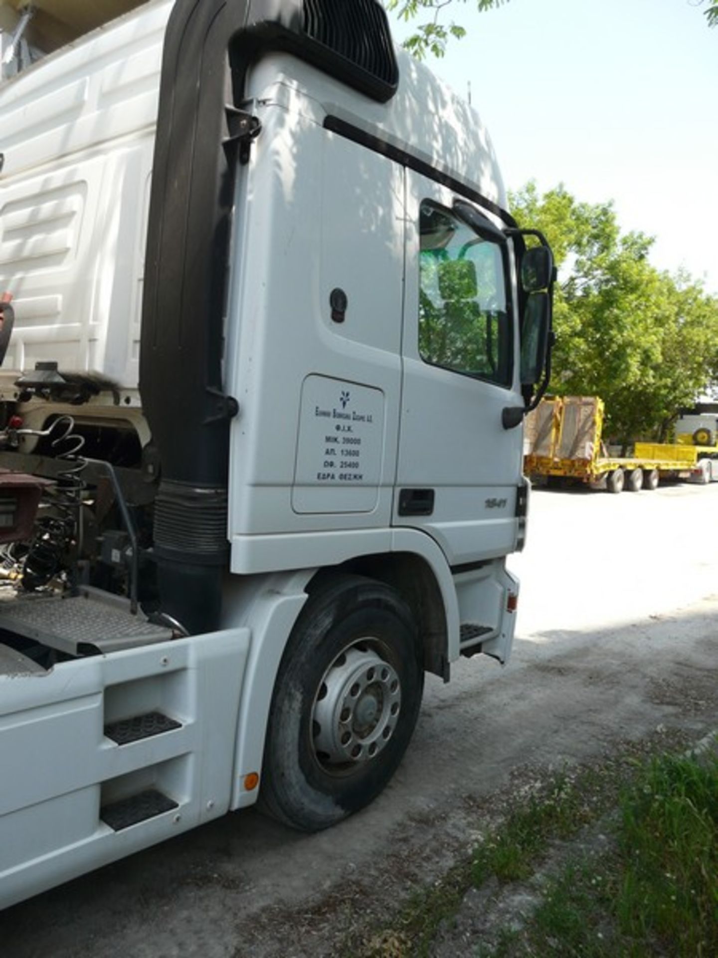 MERCEDES ACTROS Curtain side , REG NIK 4634,DIESEL , KM : 644682,Service Book available , Y.O.M 2004 - Image 6 of 12