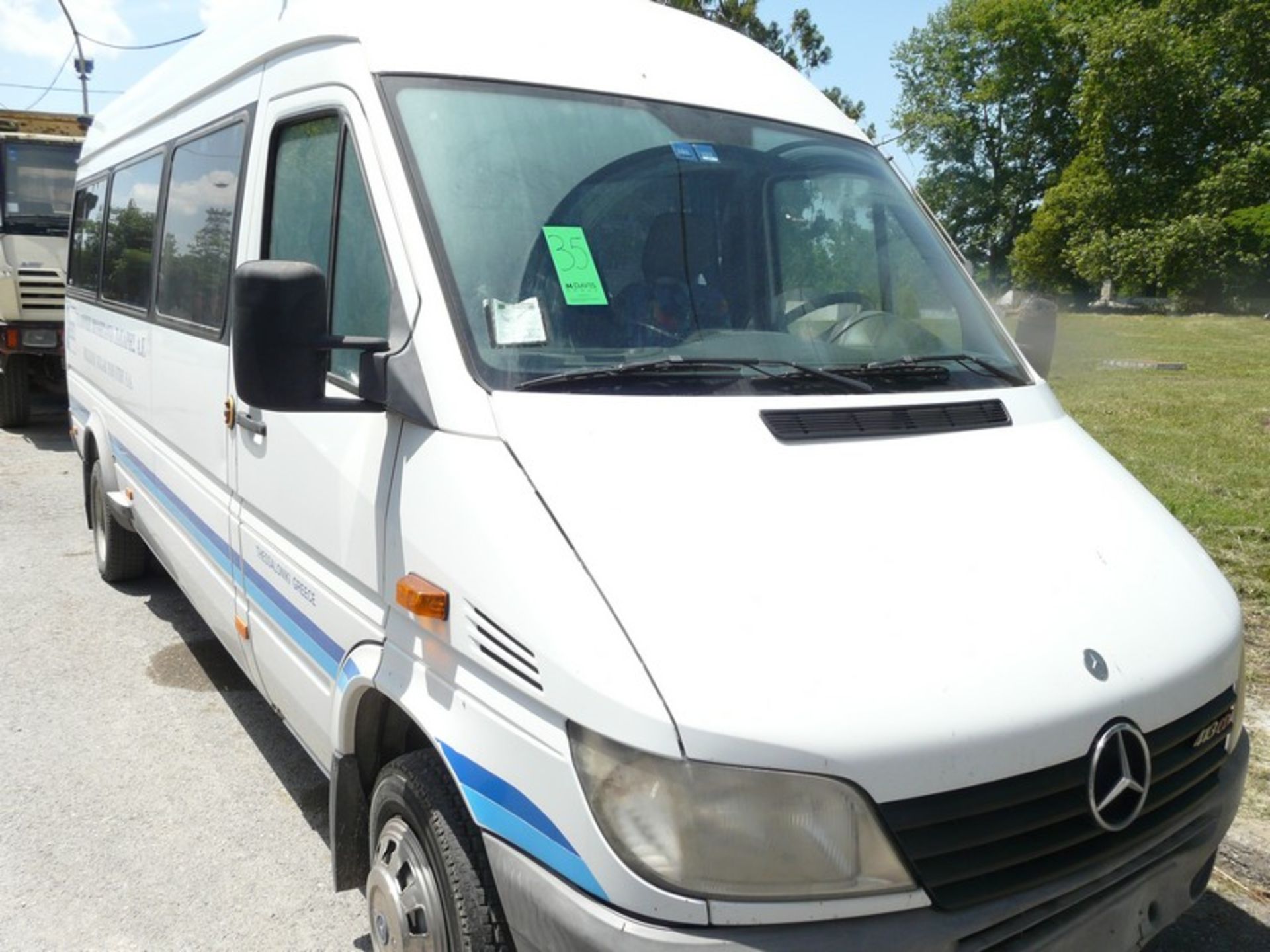 MERCEDES 413 CDI BUS, REG: NZK 2965, With automatic passager door , Seats: 17+1, KM: 125000 (Located - Image 4 of 12