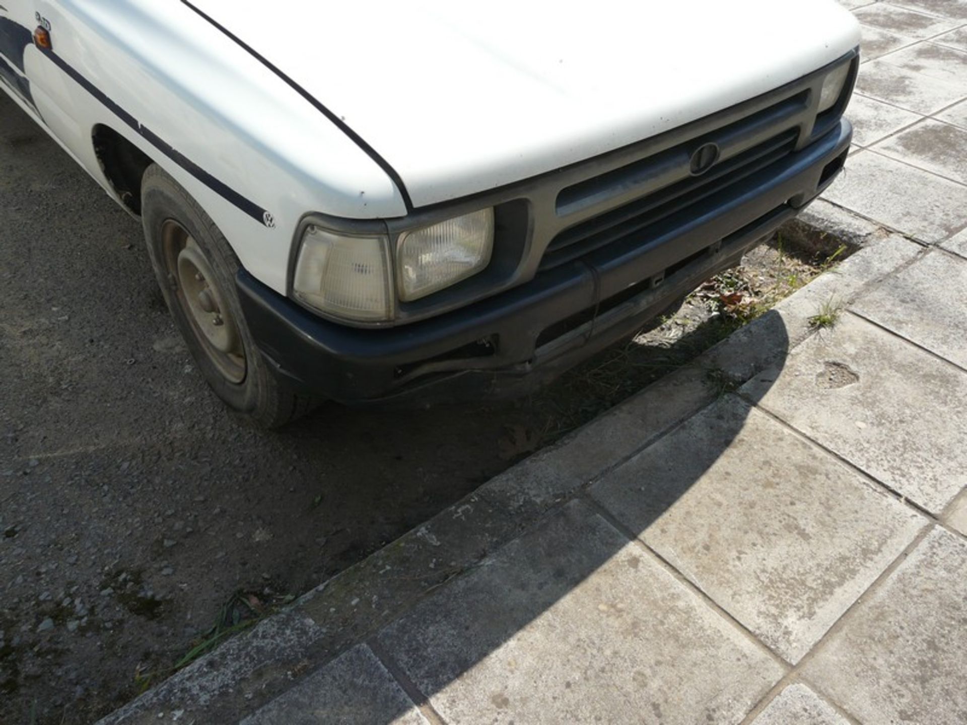 WV TARO REG NBY 4244 ,2.4 DIESEL ,KM 188583,Pick Up Truck ,2 Doors, Service Book Available , Year: - Image 5 of 15