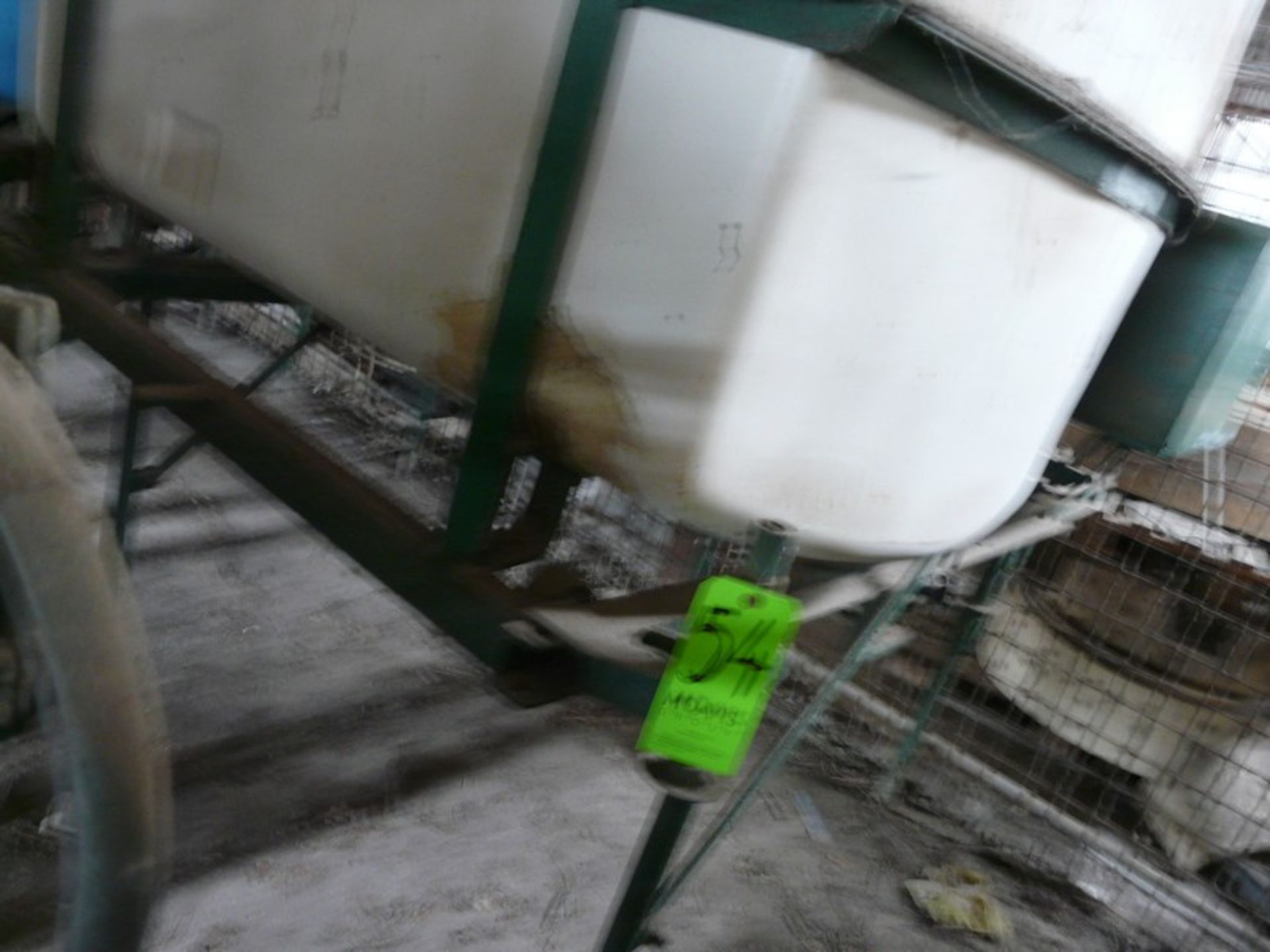 Farming Sprayer HOLDER 1000LTR WITHOUT PUMP, WITHOUT MOTOR, WITHOUT POWER TAKE OFF, WITHOUT BECK (