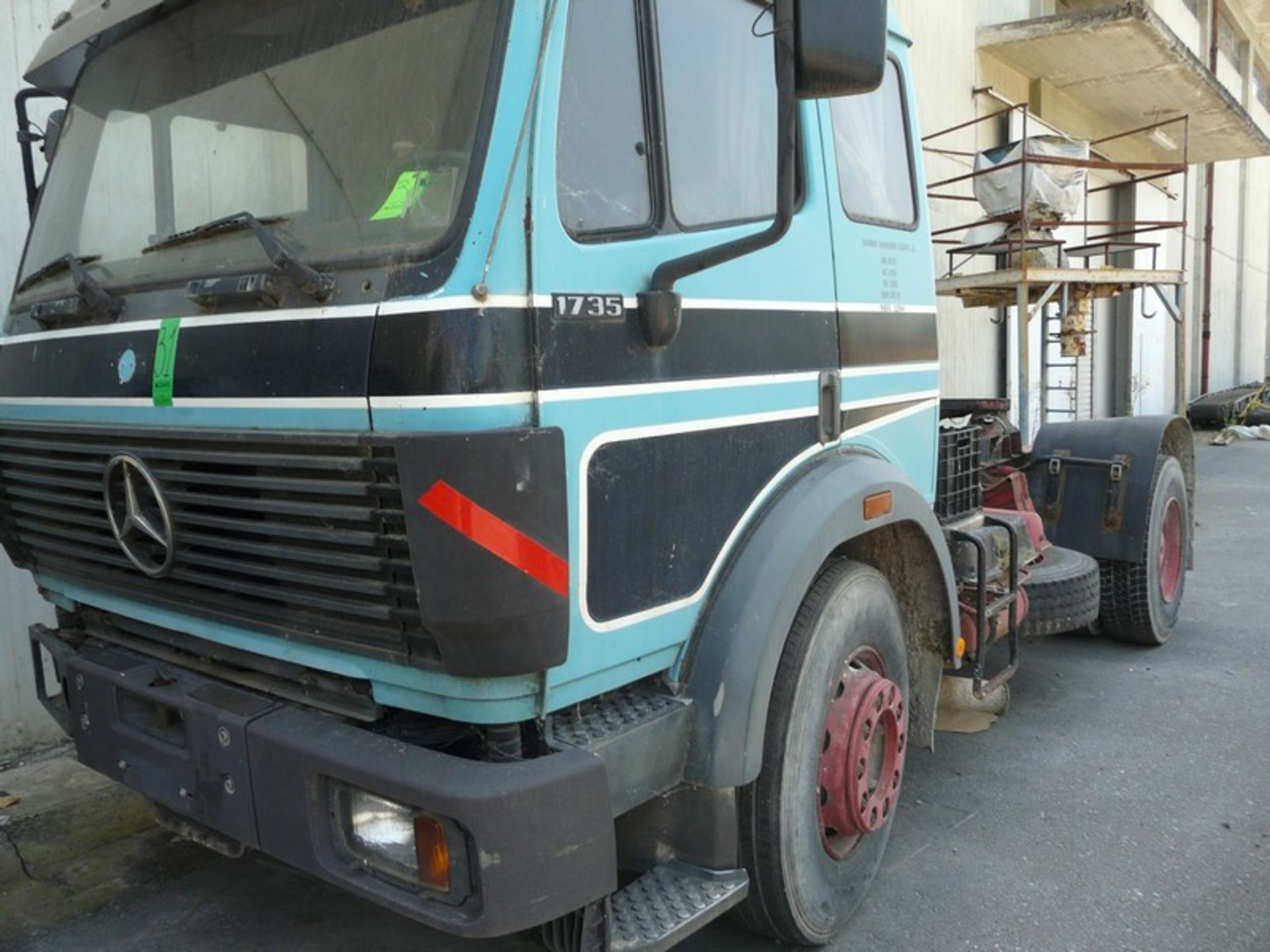 Tractor MERCEDES 1735, KM 225657, REG MBO 3254 (Located in Greece - Plati Imathias) Greek - Image 3 of 10