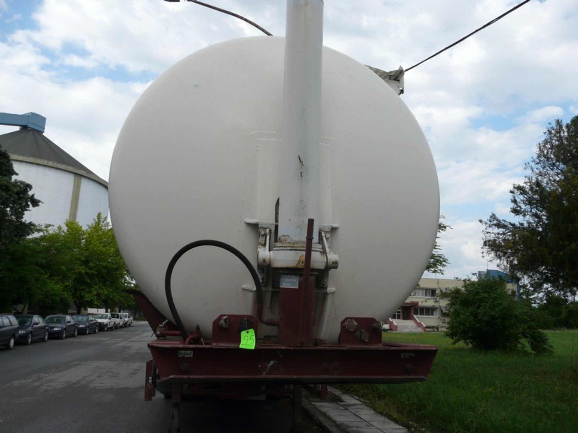 FELDBINDER (FFB) TRUCK 3 AXILE,SILO LIFTING FOR UNLOADING, W09334BIVTORO7121,ABS (Located in