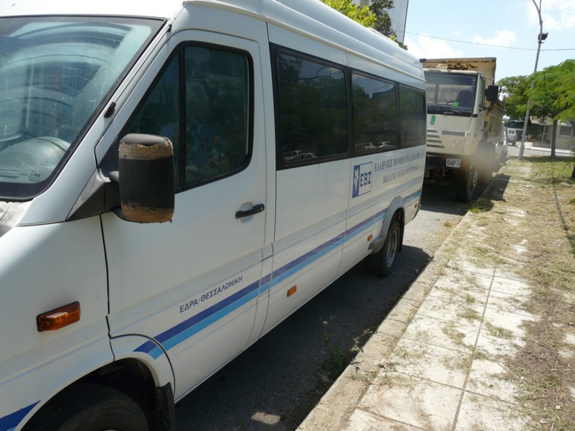 MERCEDES 413 CDI BUS, REG: NZK 2965, With automatic passager door , Seats: 17+1, KM: 125000 (Located - Image 3 of 12
