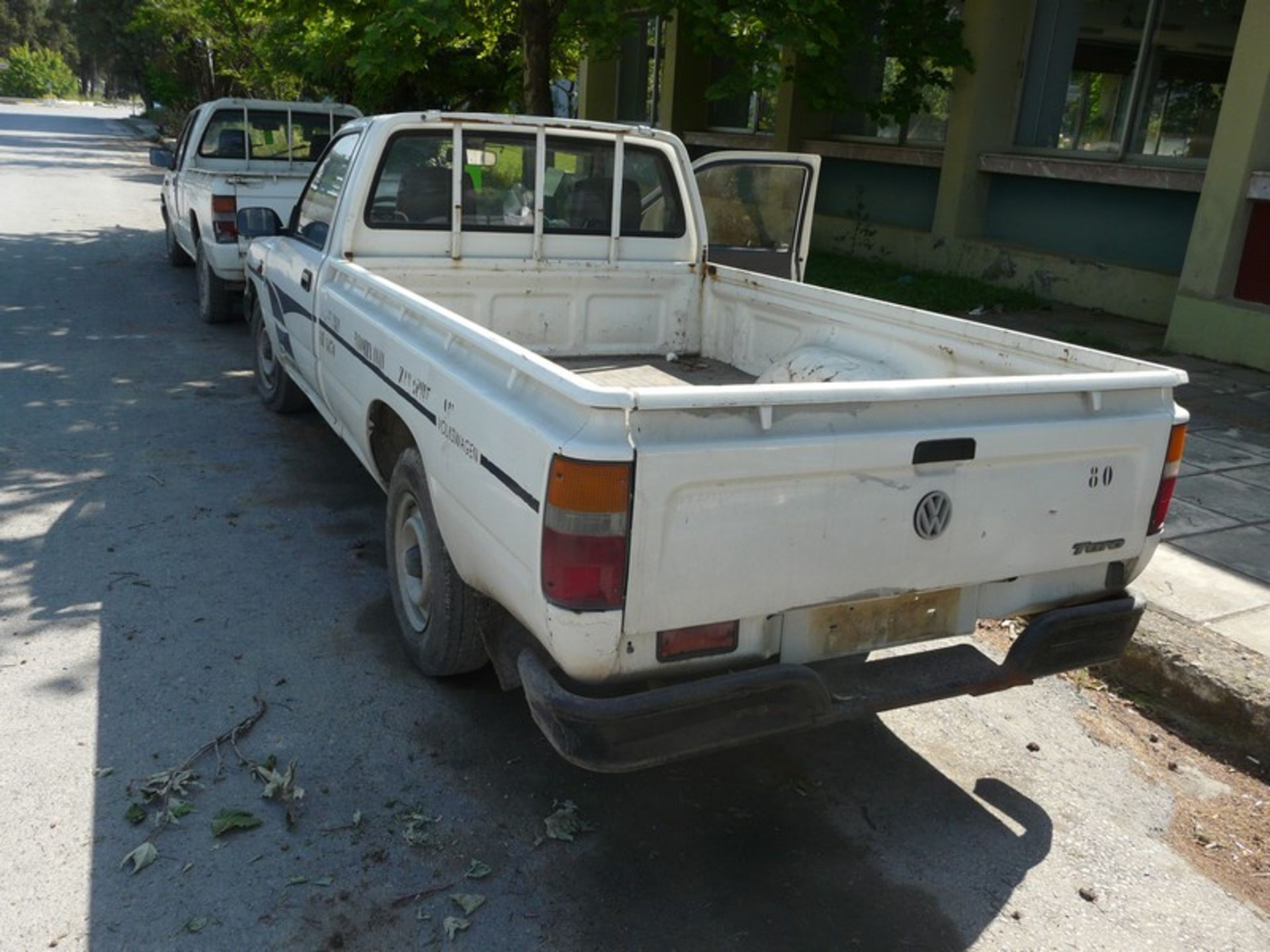 WV TARO REG NBY 4311, 2.4 DIESEL ,KM 441624,Pick Up Truck ,2 Doors , Service Book Available , - Image 4 of 14