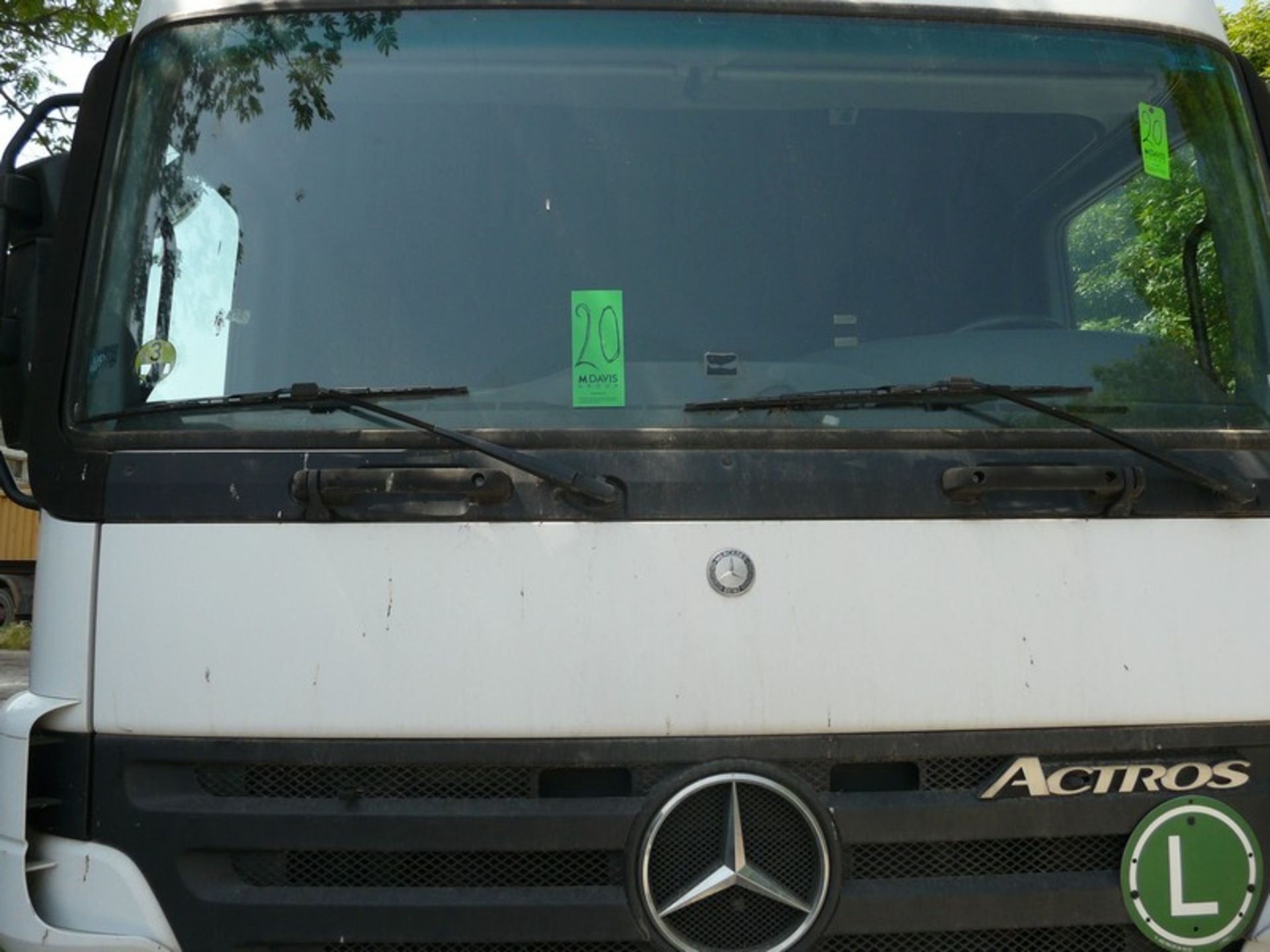 MERCEDES ACTROS Curtain side , REG NIK 4634,DIESEL , KM : 644682,Service Book available , Y.O.M 2004 - Image 2 of 12