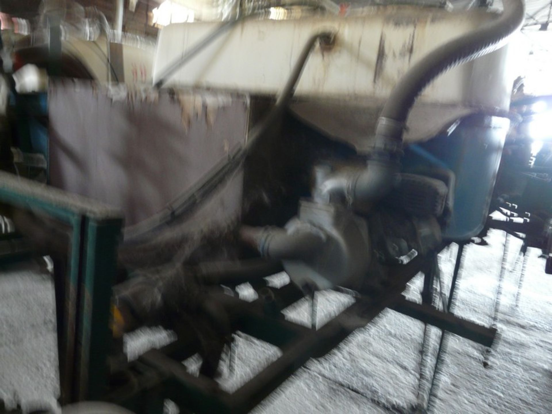 Farming Sprayer HOLDER 1000LTR WITH PUMP, WITH MOTOR, WITH POWER TAKE OFF (Located in Greece - Plati - Bild 3 aus 3