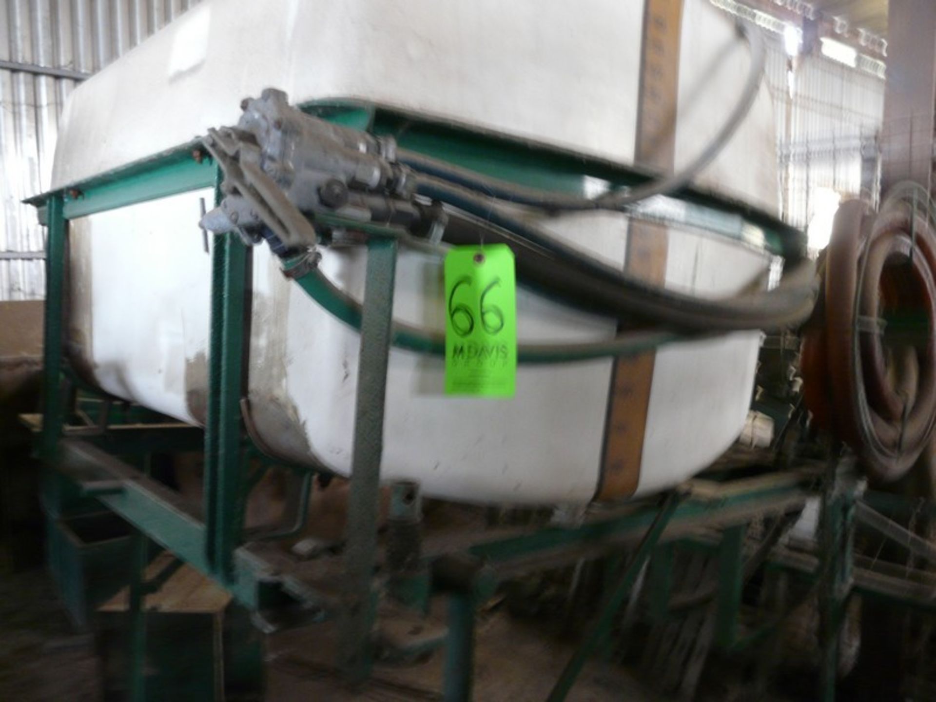 Farming Sprayer HOLDER 1000LTR WITH PUMP, WITH MOTOR, WITHOUT POWER TAKE OFF (Located in Greece -