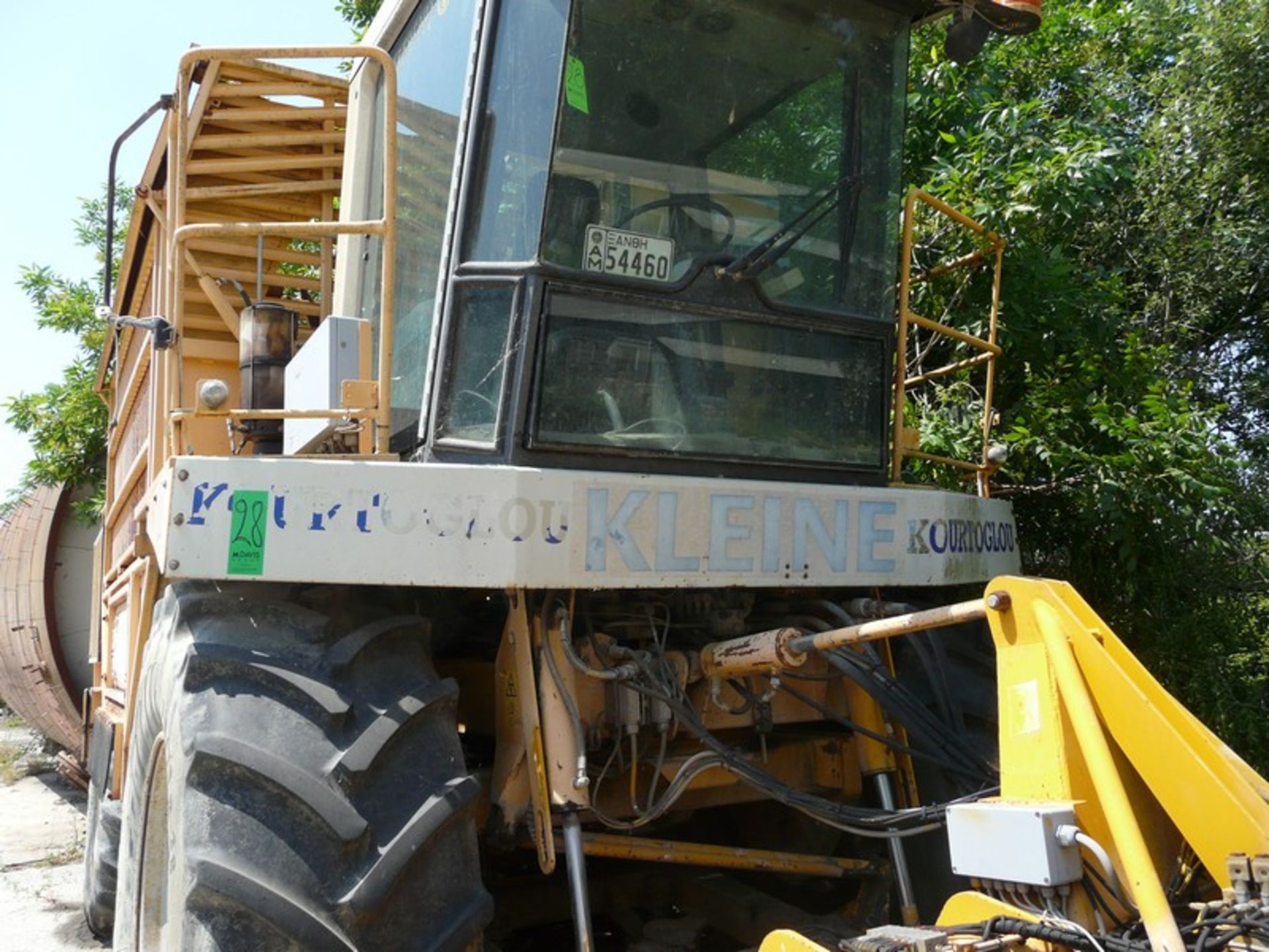 Sugar Beet harvester KLEINE SF-10, 6 ROW, REG XANTHI 54460, 5925Hours (Located in Greece - Plati