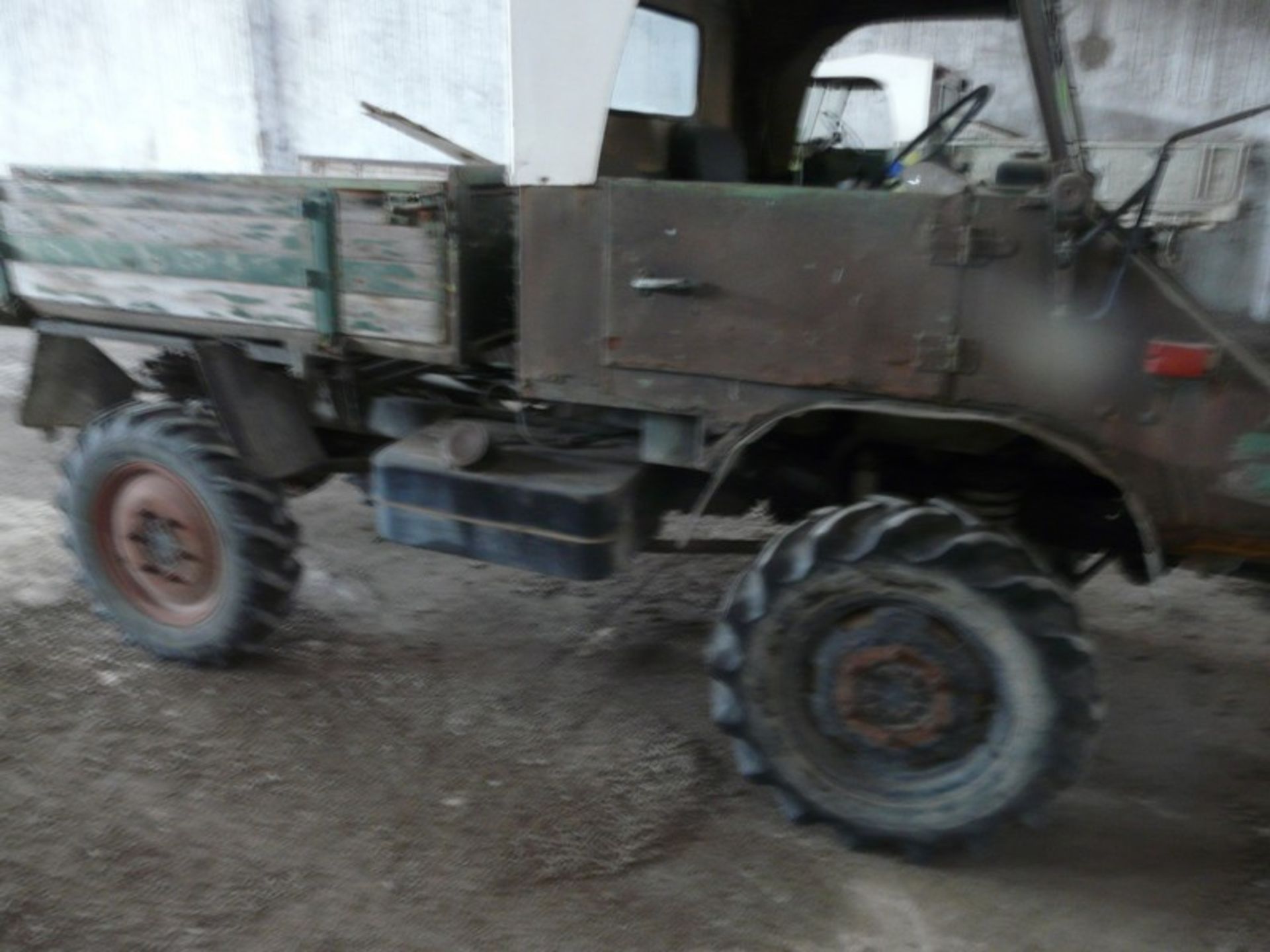 UNIMOG ,REG AM54687,KM 99969,STOPED,MISSING DRIVERS DOOR , AND ENGINE COVER. (Located in Greece - - Bild 5 aus 10