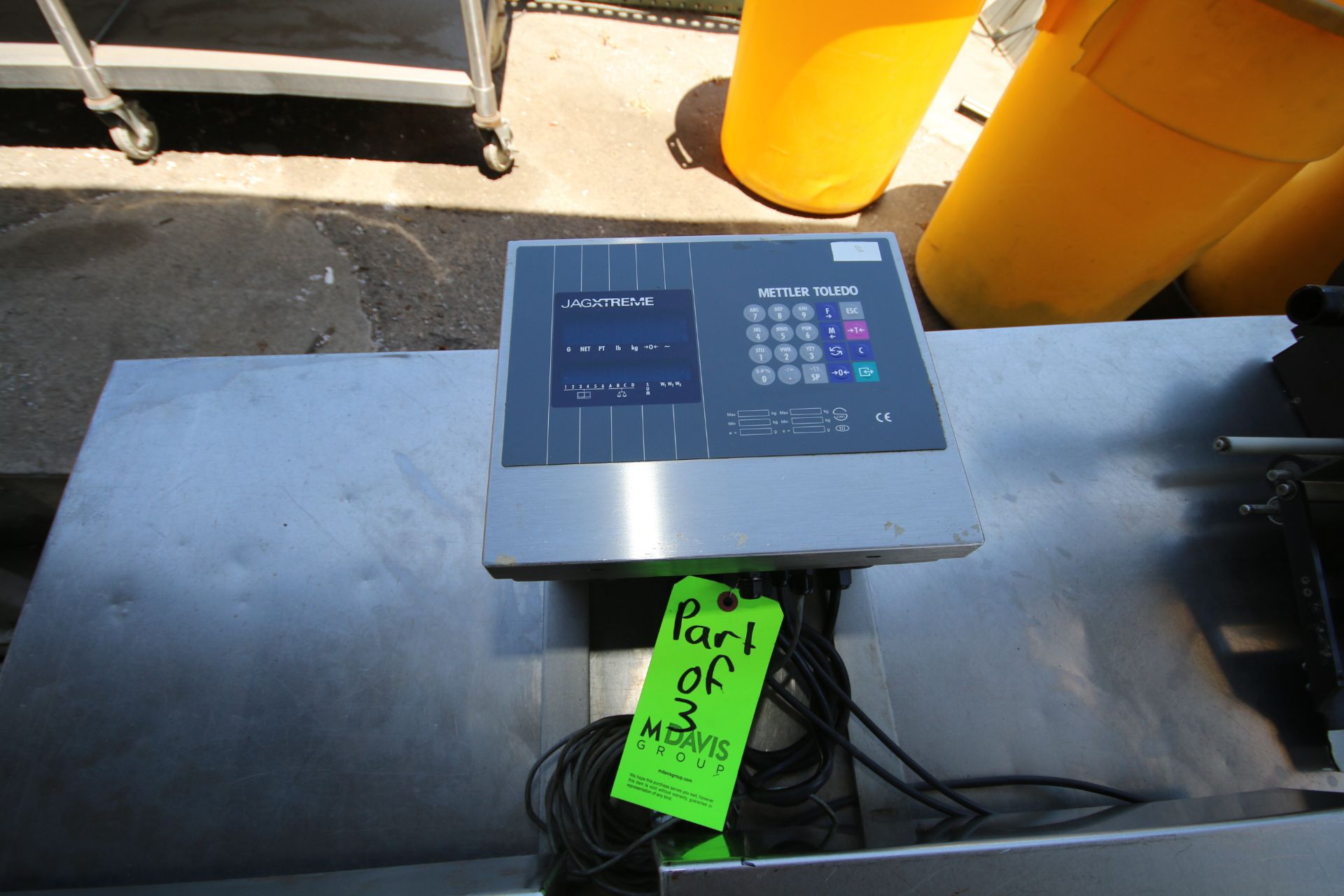 Mettler Toledo Digitial Platform Scales, with (1) Digitial Read Out, with Aprox. 23-1/2" L x 17-1/2" - Bild 2 aus 3