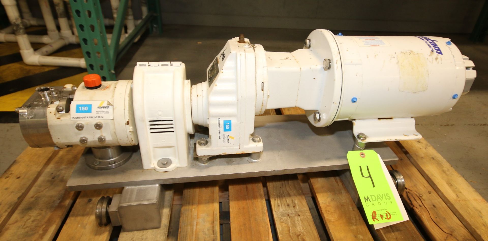 Fristam Positive Displacement Pump, Model FL2 15, SN 0710932, with 1" Clamp Type S/S Head, with