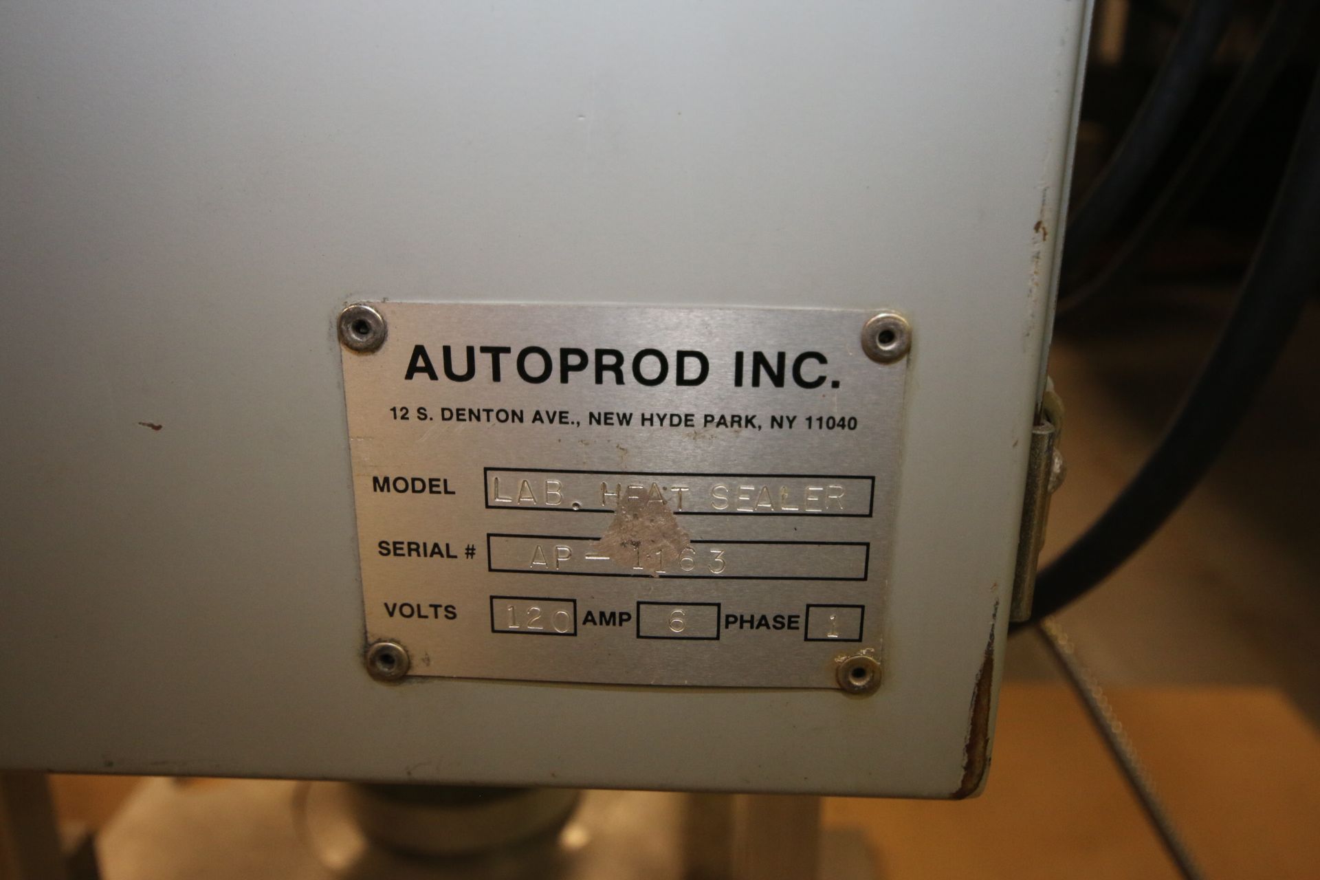 Auto Prod Table Top Lab Heat Sealer, SN AP-1163, with 2 3/4", 2 7/8", 3", Change Plates - Image 5 of 5