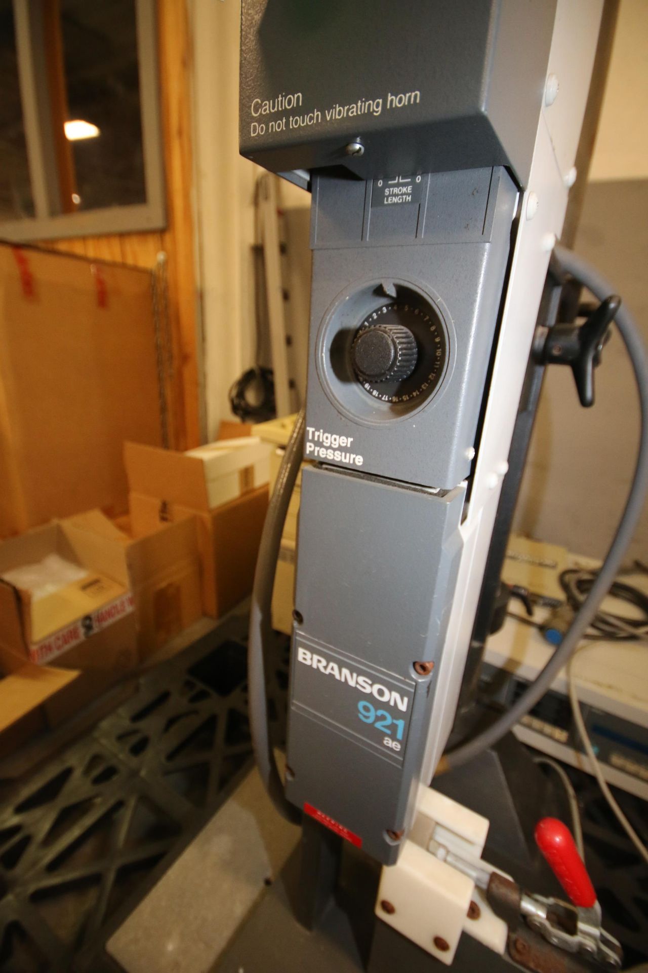 Branson 900 Series Ultrasonic Welder Model 921 AE, SN UQ80079A, Includes 900M Controller with - Image 3 of 5