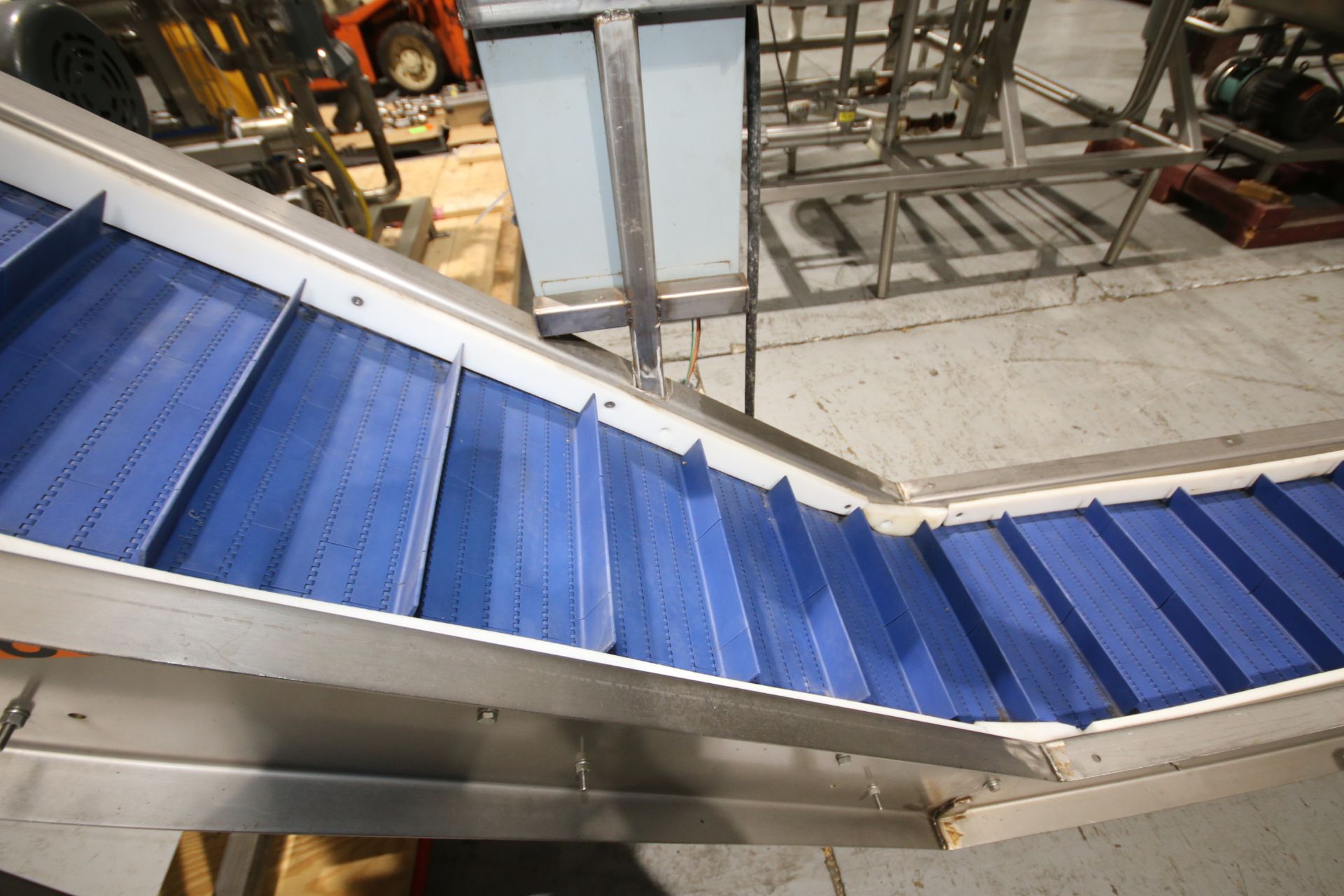 21 ft 4" L x 15" W Z Configured S/S Conveyor System, Upto 48" H, with Intralux Belt with 6" W Flight - Bild 3 aus 6