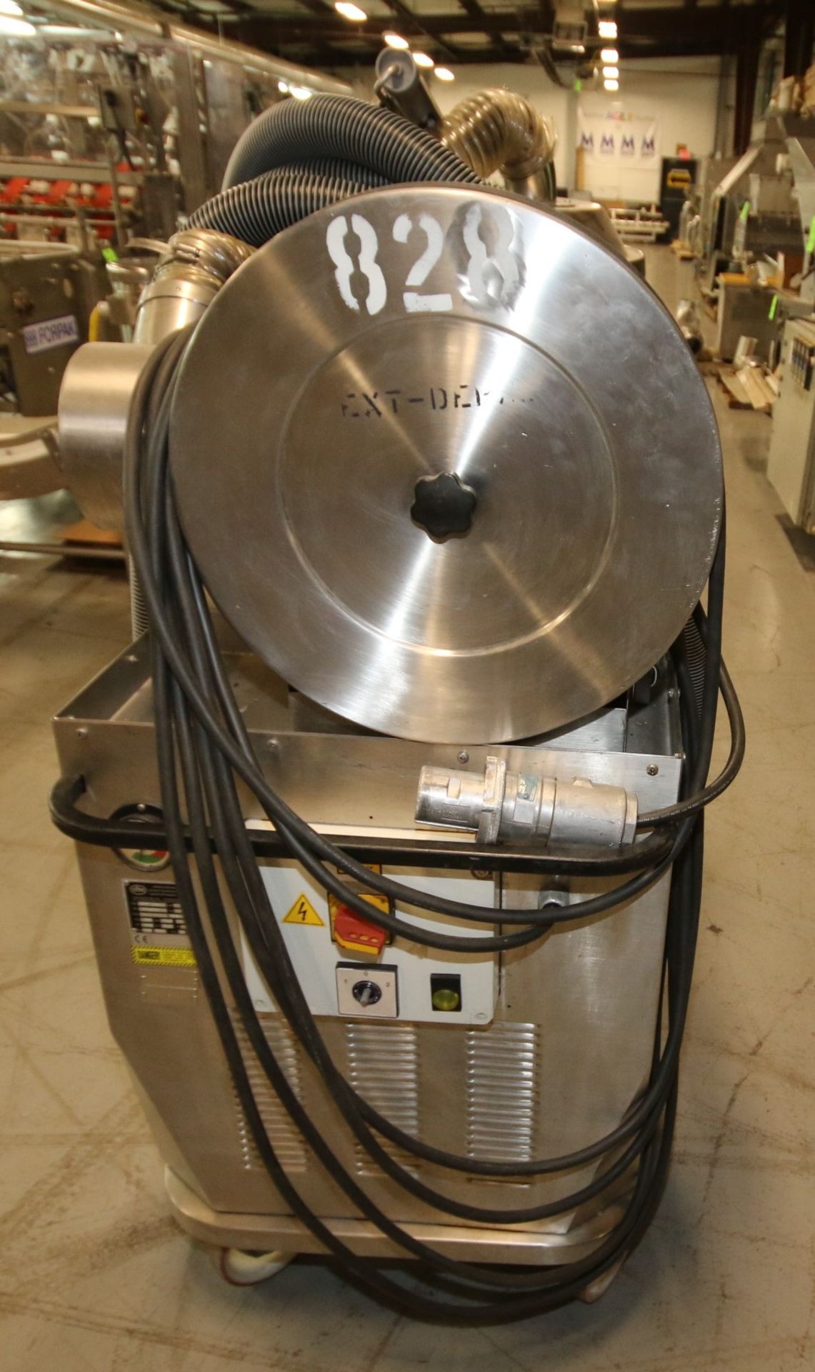 CFM Portable S/S Industrial Vacuum, Model 3307 AXXX, SN 07AB731, 440V 3 Phase with Hose (W439) - Image 3 of 4