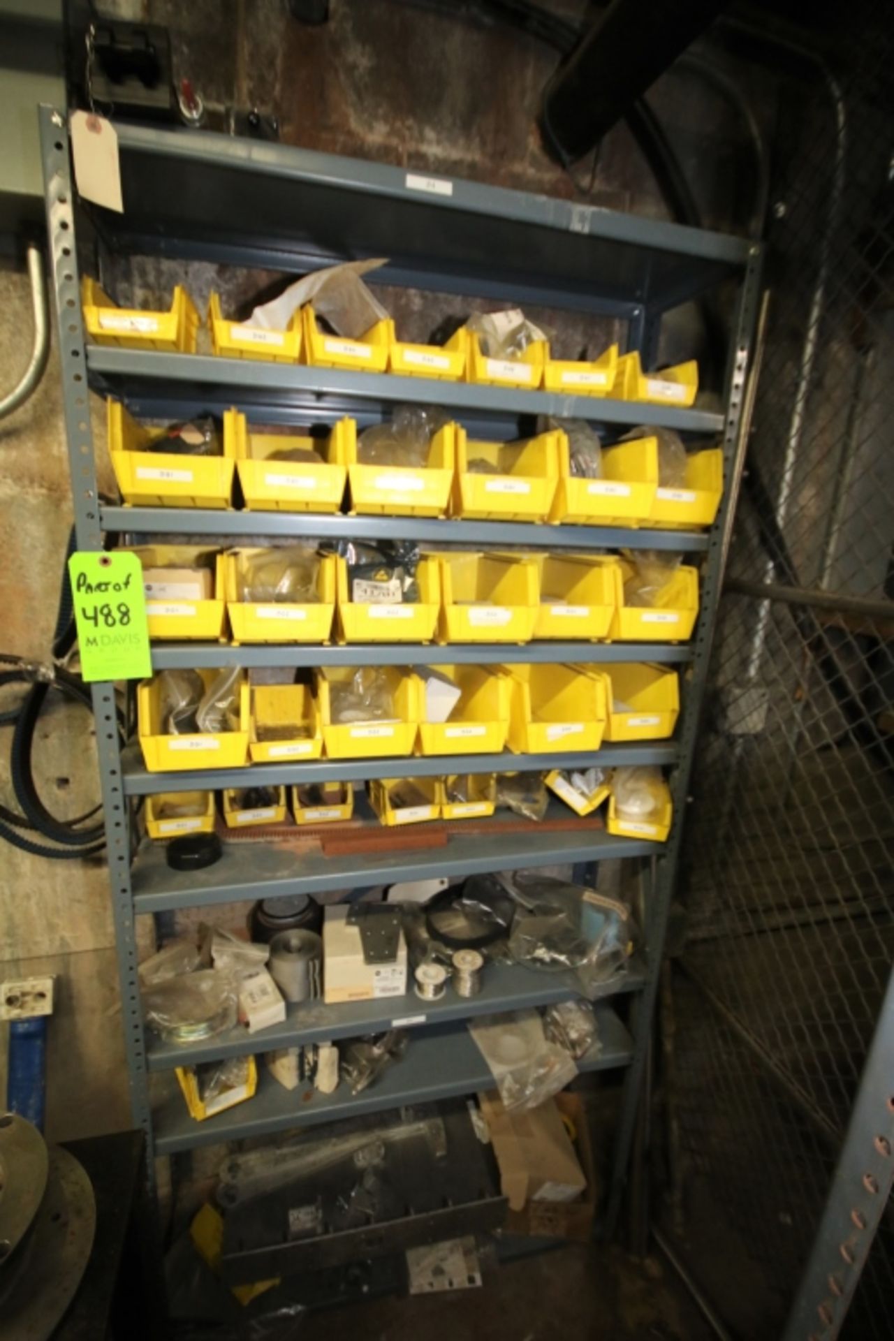 Metal Shelf Units with Contents; Including over (30) Plastic Parts Bins with Contents Including - Bild 2 aus 3