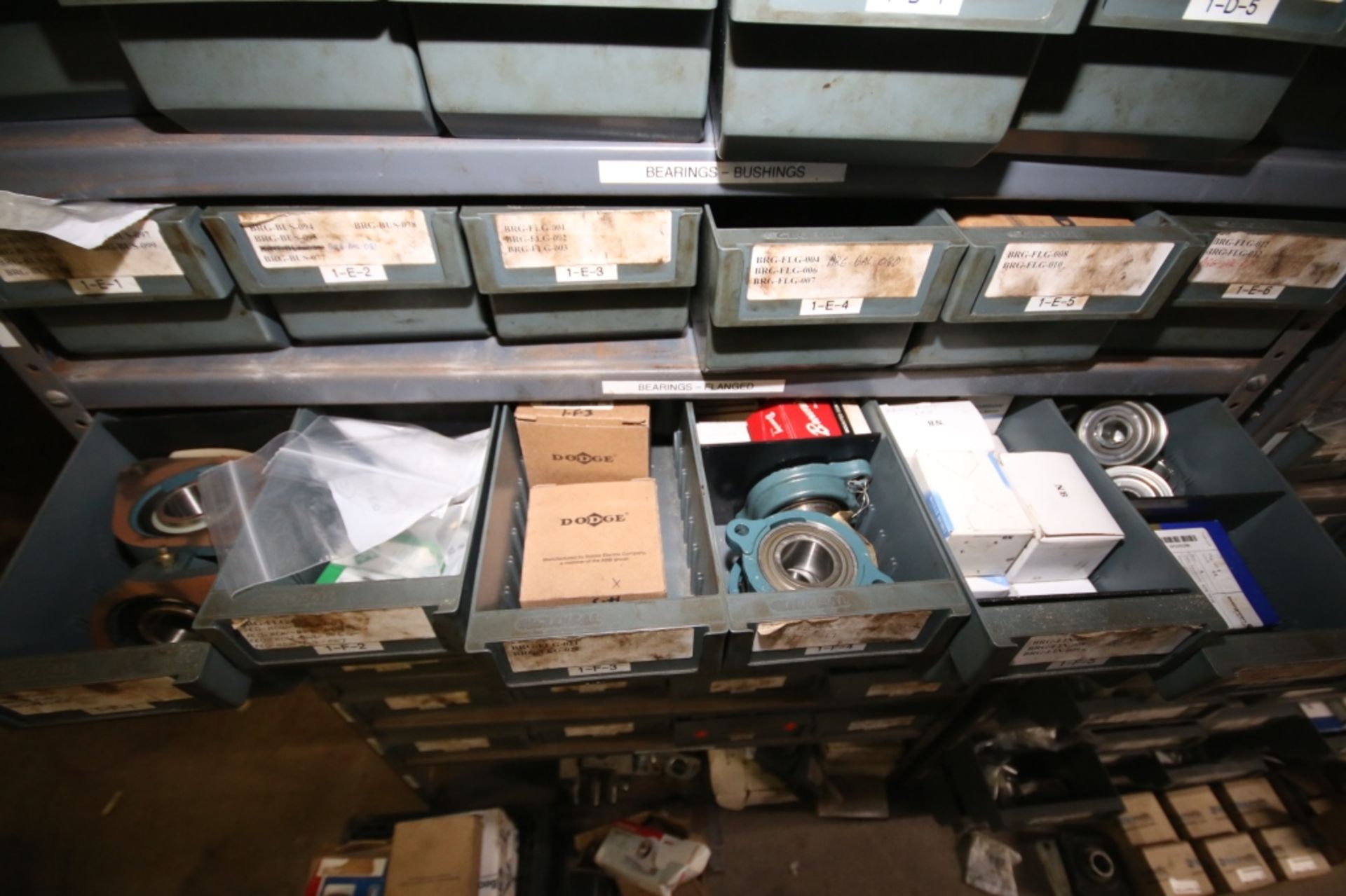 Shelf Units with Over 50 Parts Bins; Containing Mostly Bearings, Seals, Assorted Machine Parts and - Bild 4 aus 10