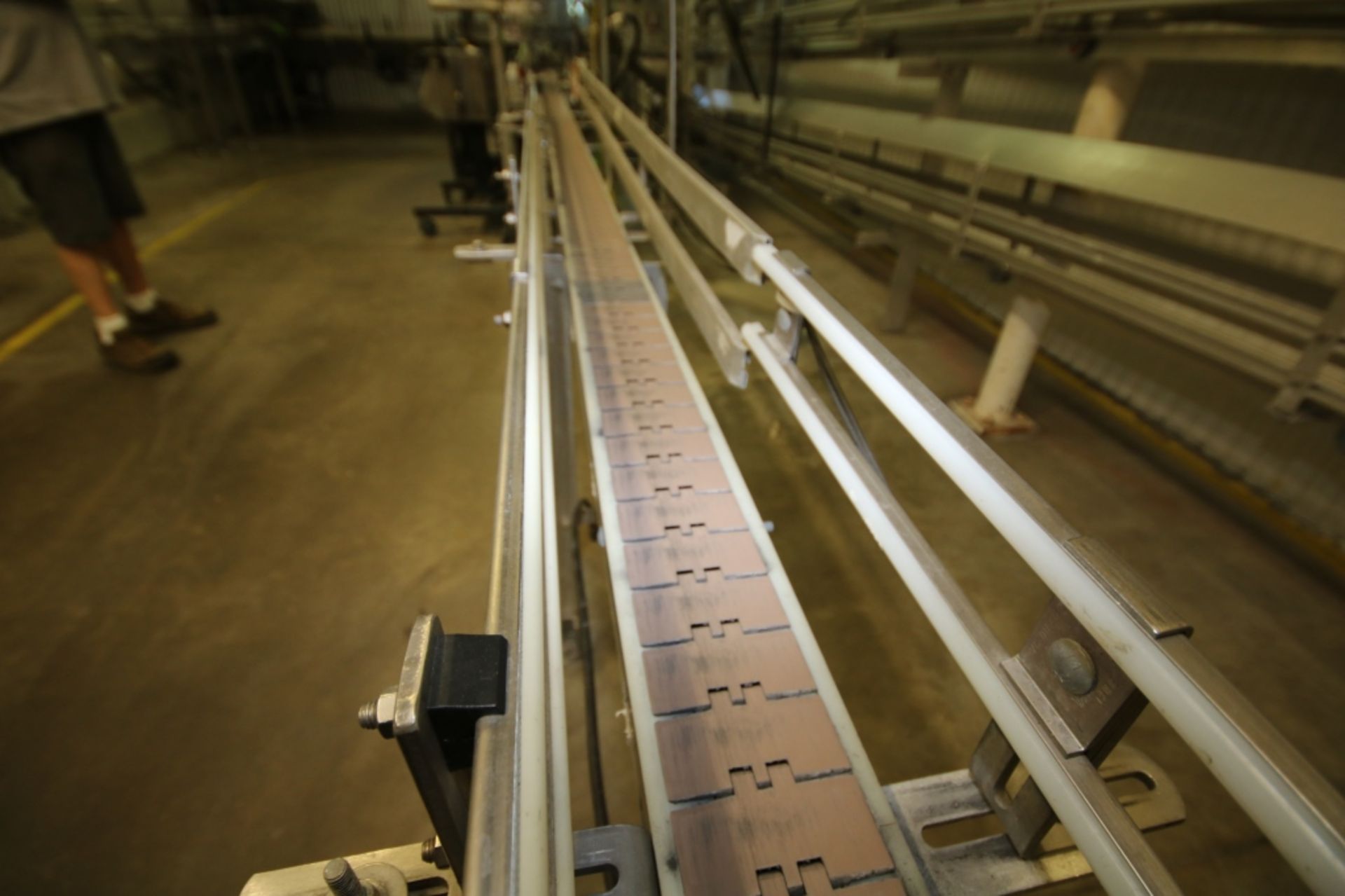 20ft Section of S/S 3 1/4" Plastic Table Top Chain Conveyor with Drive - Image 2 of 2