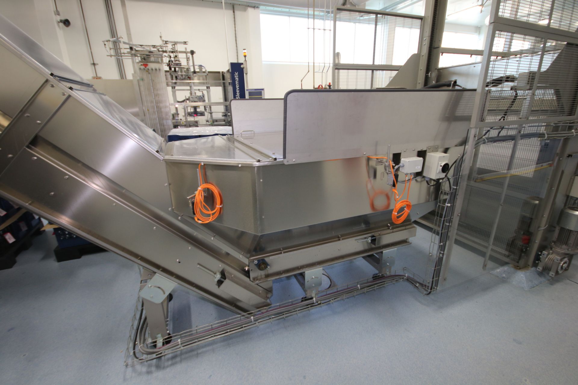 2009 Lanfranchi S/S Bottle Hopper/Incline Infeed Conveyor, Project: 1824 A04, Hopper Dims.: Aprox. - Image 6 of 6