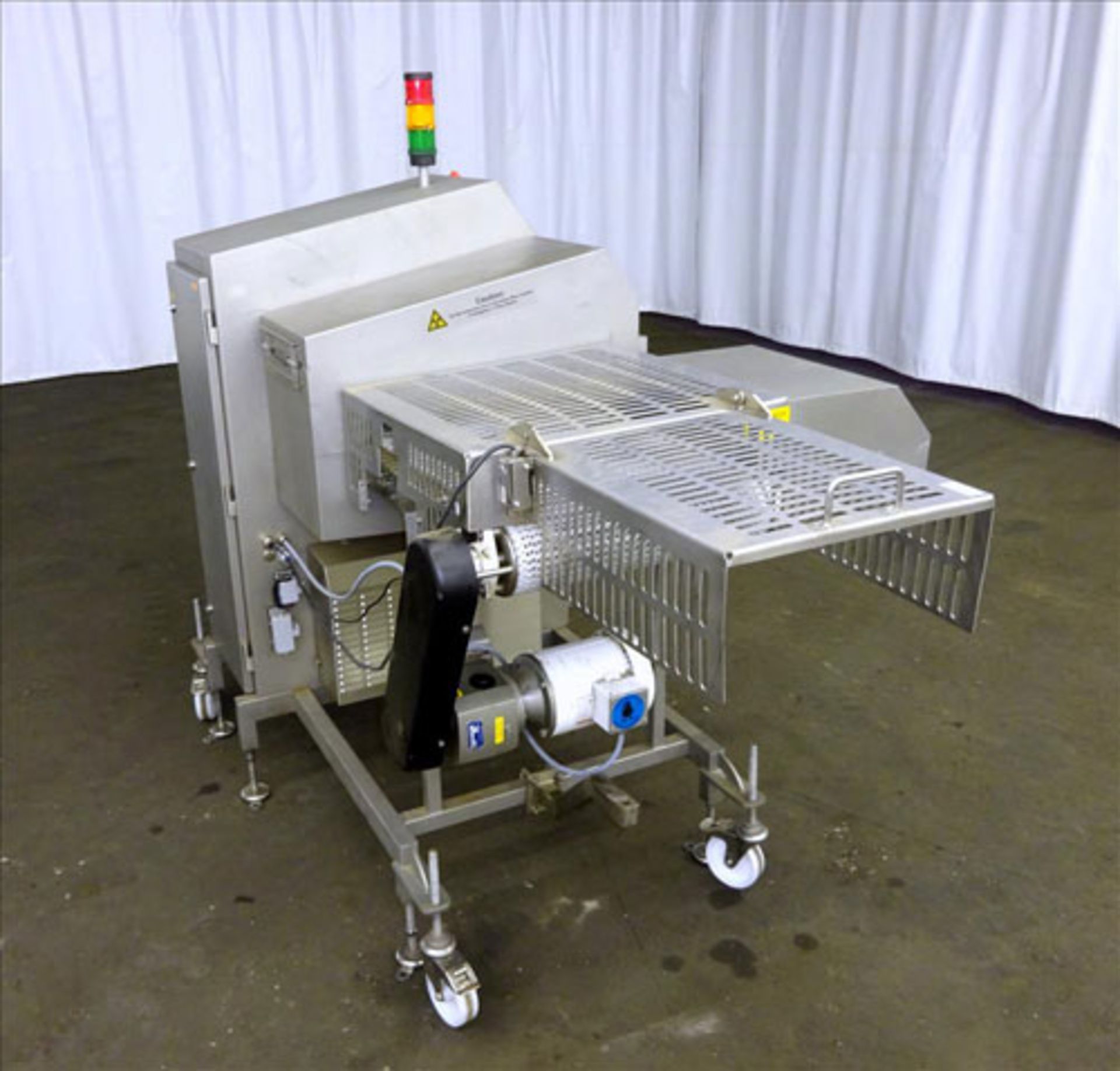 Sesotec Raycon X-Ray Food Inspection System, Type 450/100 US-INT 50. Serial # 11422018349-X. Has - Image 24 of 40