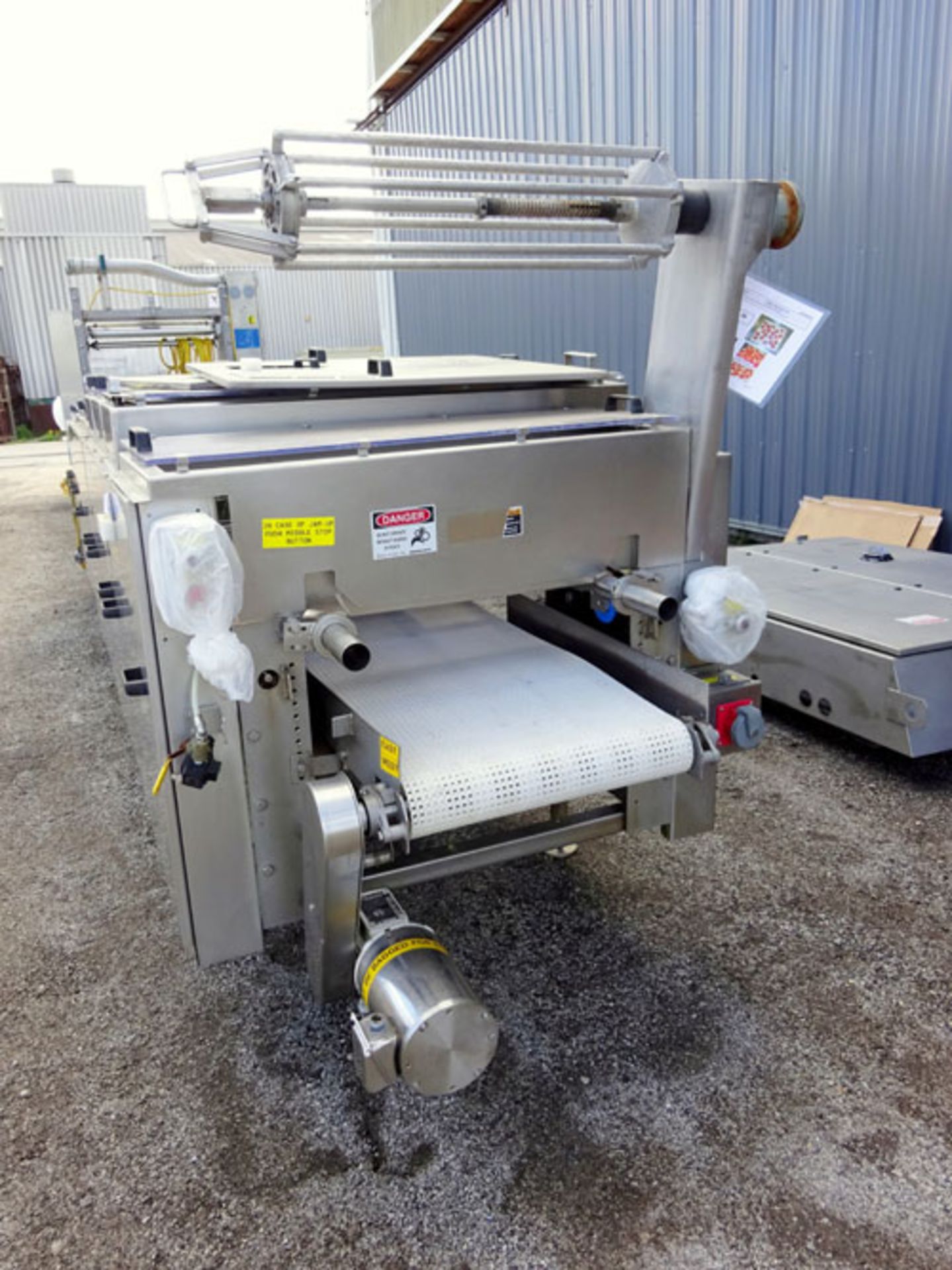 RapidPak roll Stock Thermoforming System, Model: RP-55. Includes automatic film feed, stainless - Image 7 of 43