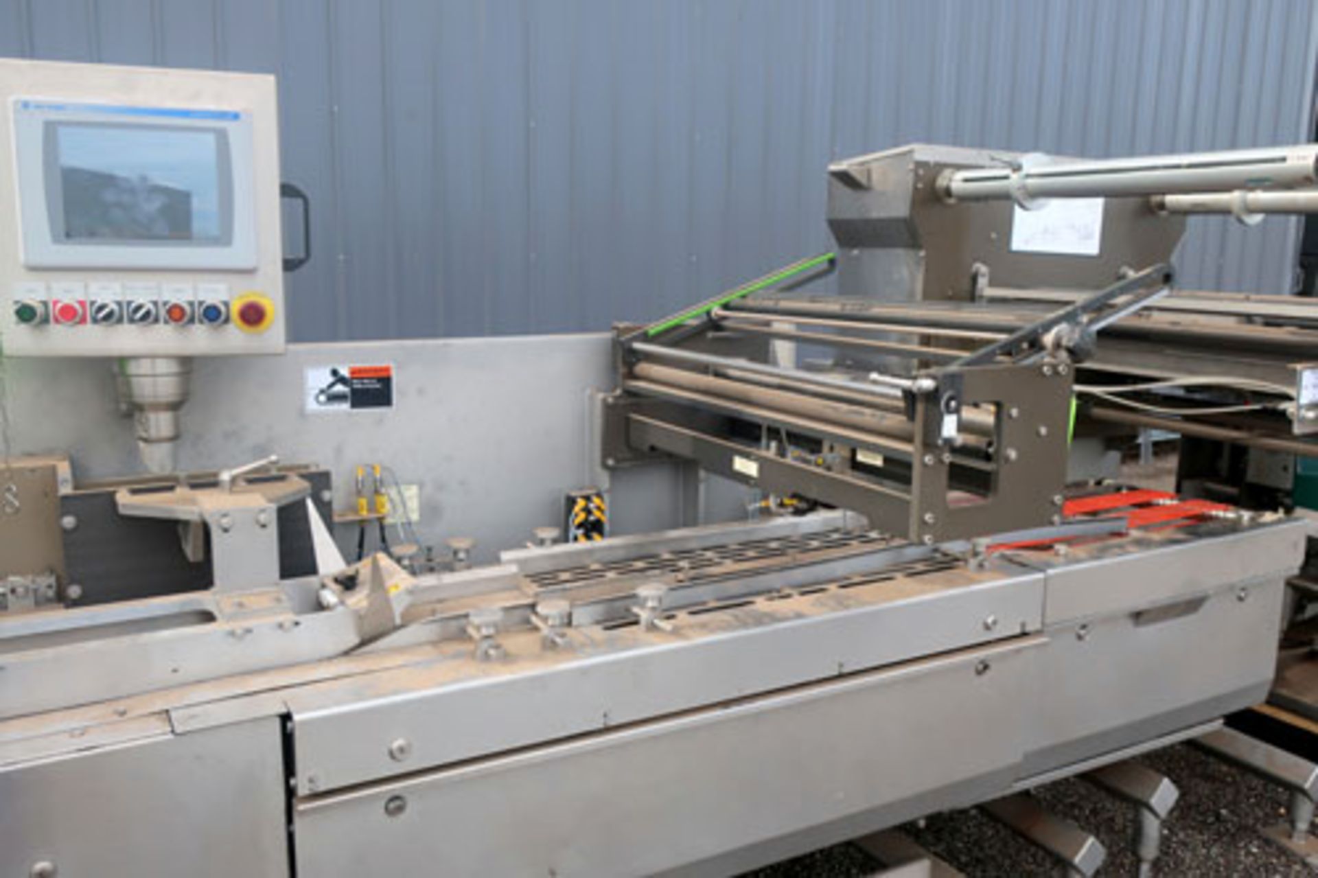 Campbell Wrapper Corp. Horizontal Flow Wrapper, Model: Revolution. Unit has a 2-up seal head, - Image 40 of 46