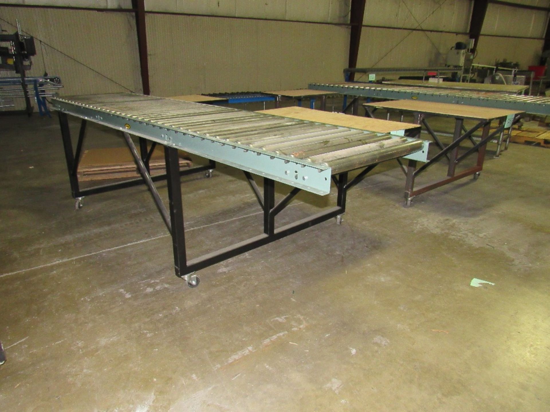 Little used Packing Conveyor with Hytrol Roller conveyor - two work surfaces - square tube base on - Image 3 of 6