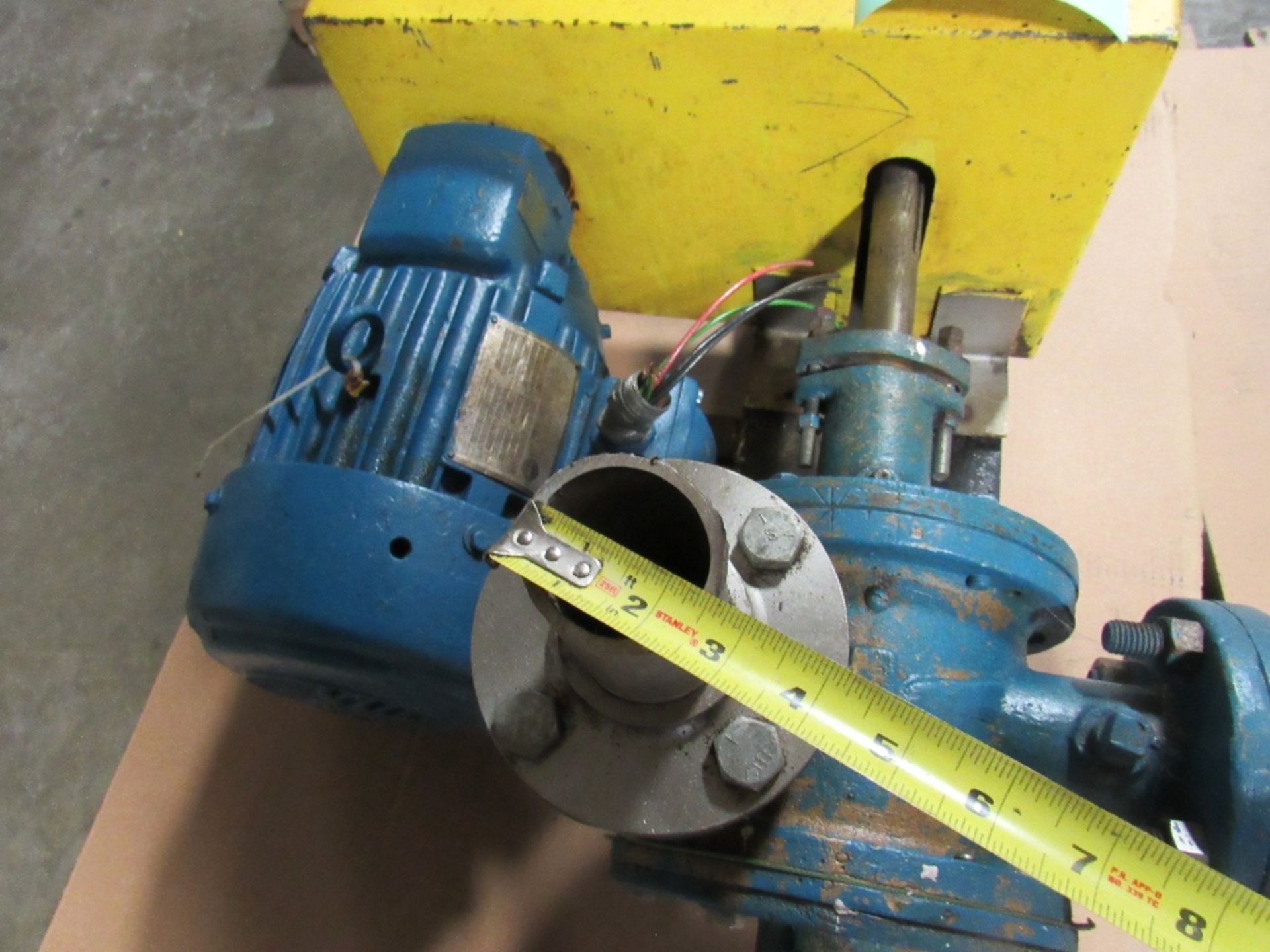 Positive displacement Pump with Relief Valve, Chain and Sprocket drive. -- (RIGGING INCLUDED WITH - Image 6 of 10