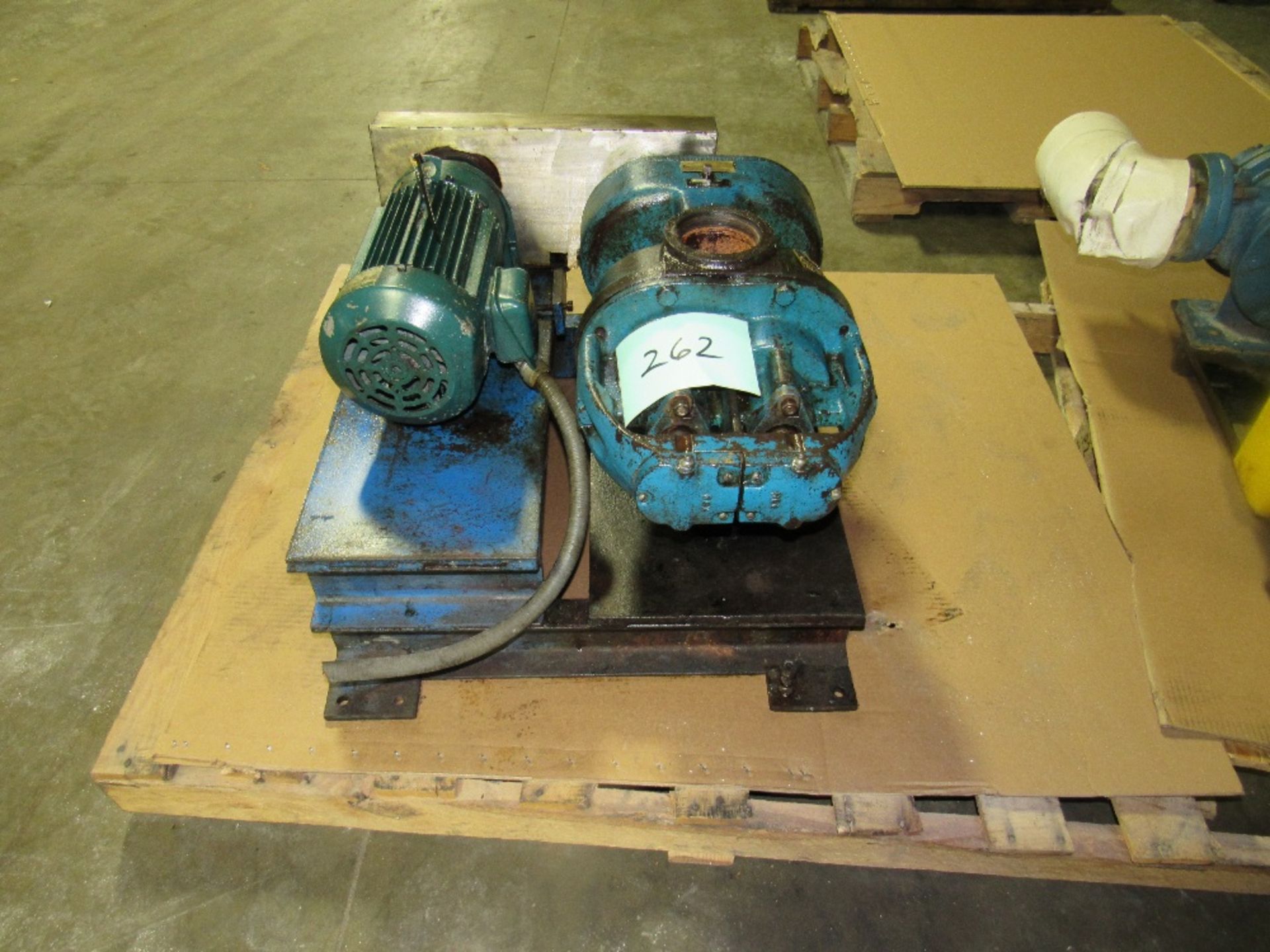 Tuthill Model 3A Gear Pump, 3" inlet/Outlet and Cyclo Drive with Sumitomo Electric Motor -- (RIGGING - Image 8 of 8