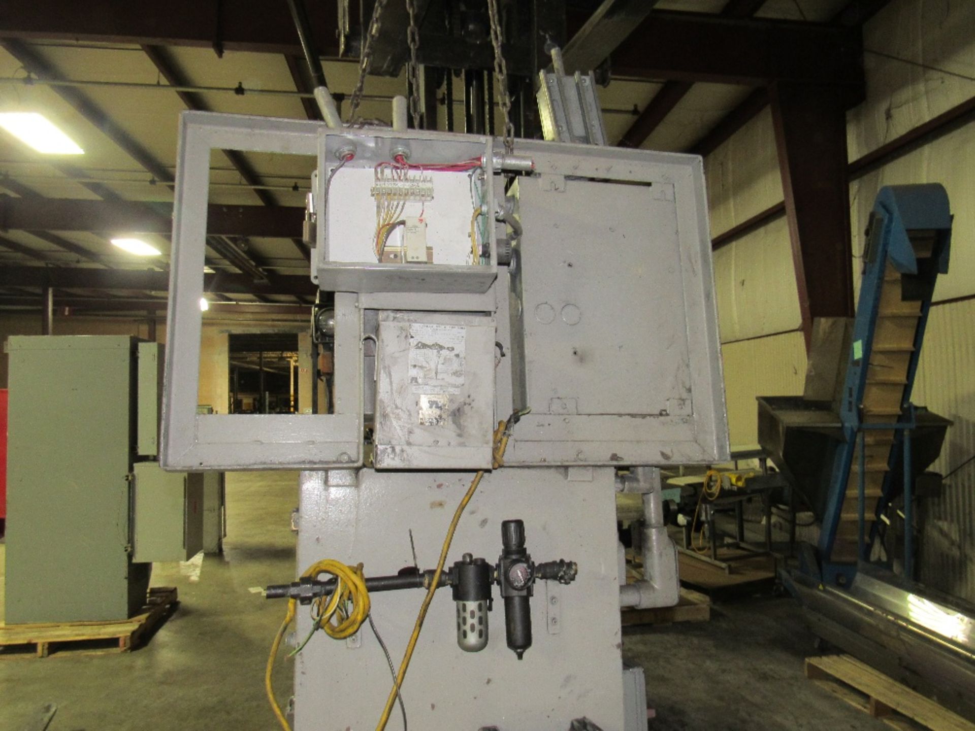 480V Electric Control Box with Misc. controller including VFD, Disconnect, etc. -- (RIGGING INCLUDED - Image 35 of 36