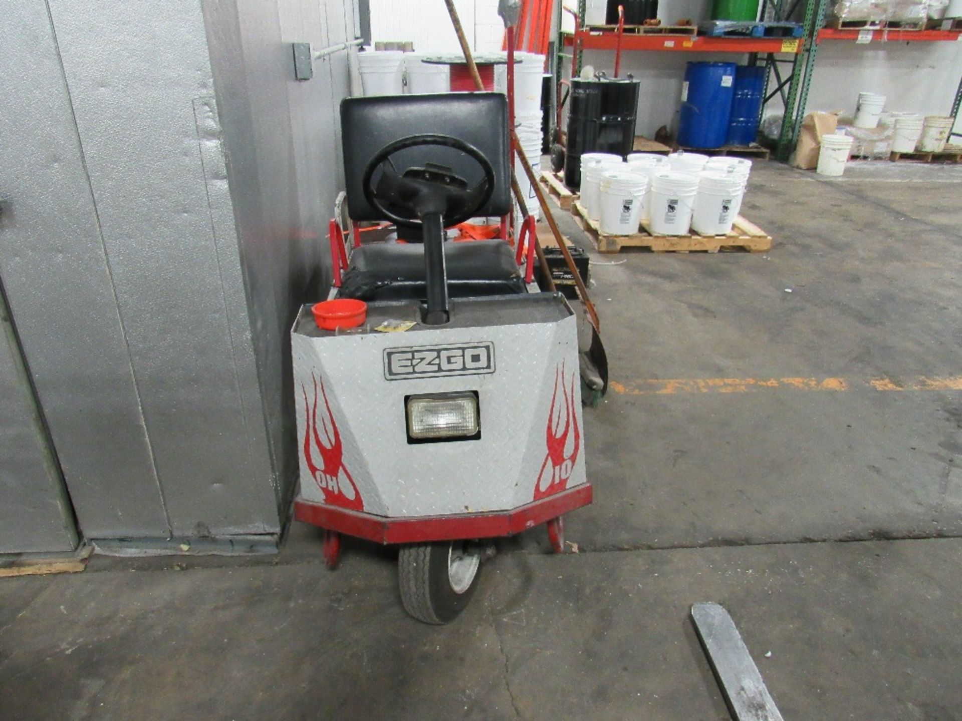E-Z-GO three wheeler battery operated factory plant scooter.. Needs battery - -- (RIGGING INCLUDED - Image 3 of 11