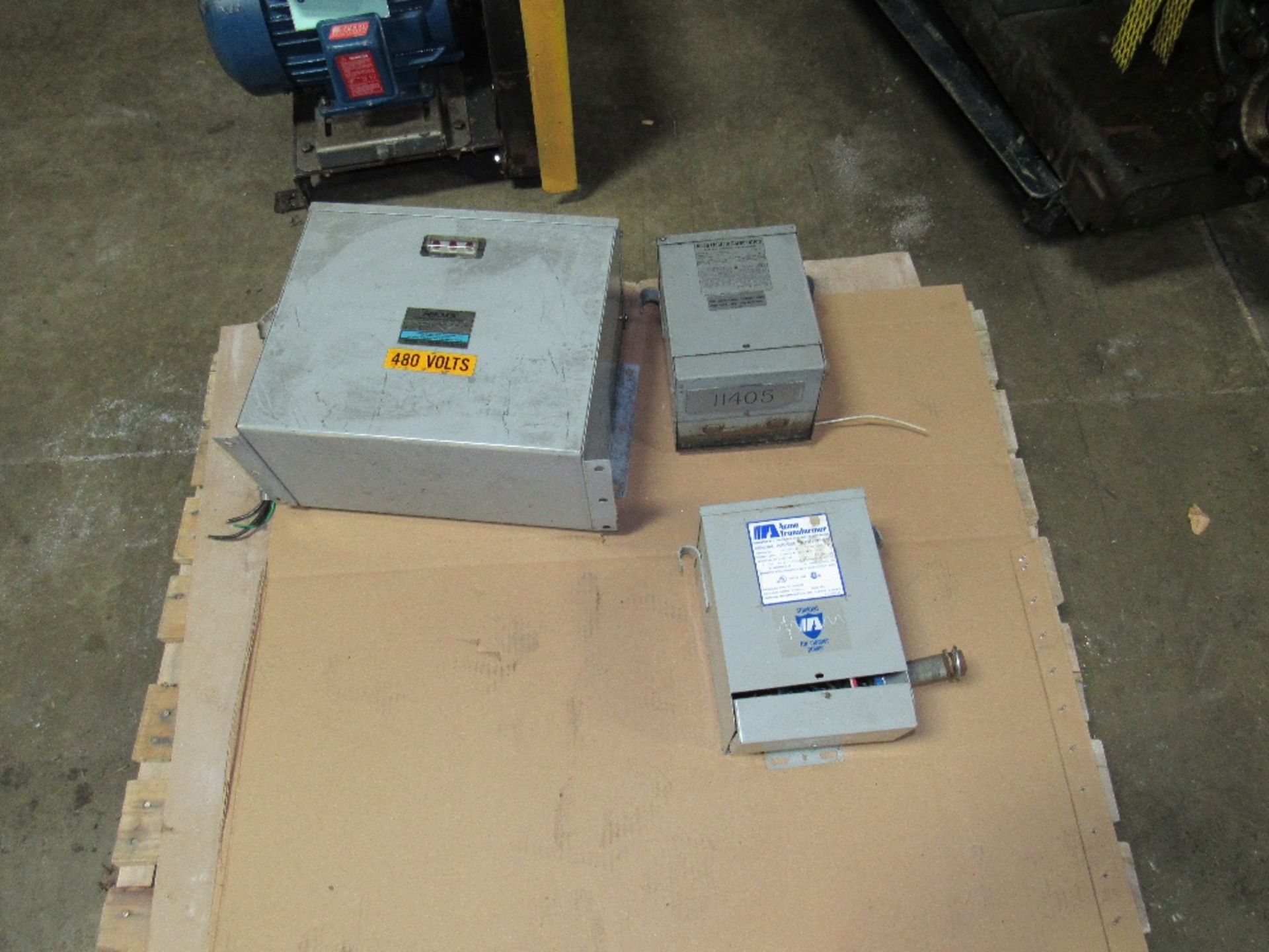 One lot 3 Transformers, Assortment -- Removal and loading free. Optional prep for shipping $25.00.