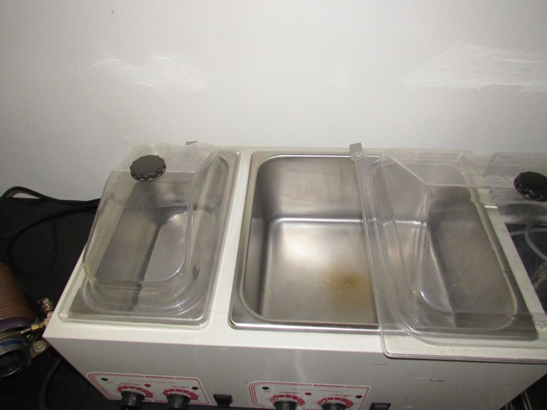 Diager Two Chamber Temperature Bath -- Free removal and loading - optional packaging for UPS - Image 5 of 5