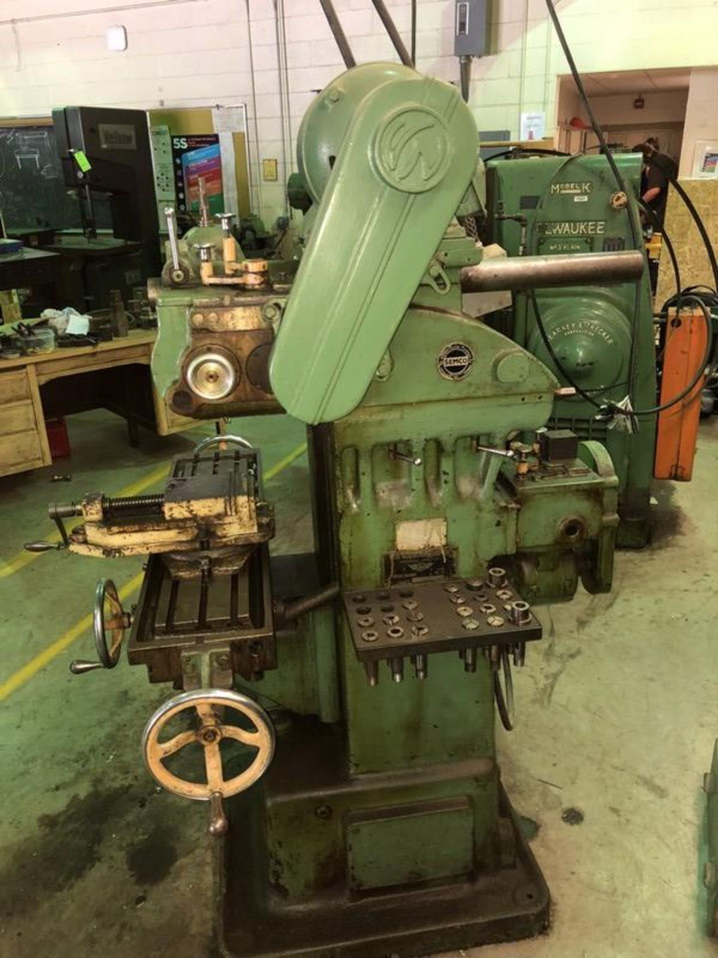 Van Norman Vertical Milling Machine, Model 12, S/N 9115, with 37-1/2" L x 19-1/2" W Adjustable Table - Image 4 of 6