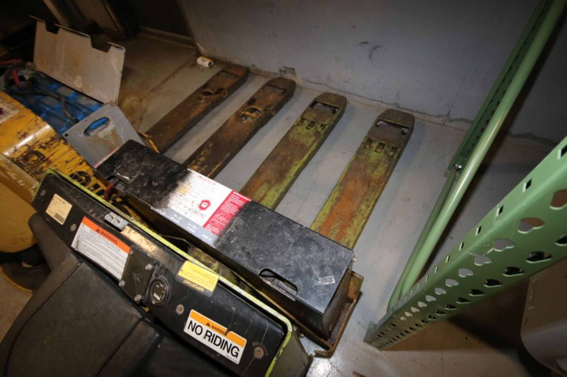 Clark 24 V Electric Pallet Jack, S/N 700739, Unit No. PJ 105, with 48" L Forks (NOTE: Bad - Image 3 of 5