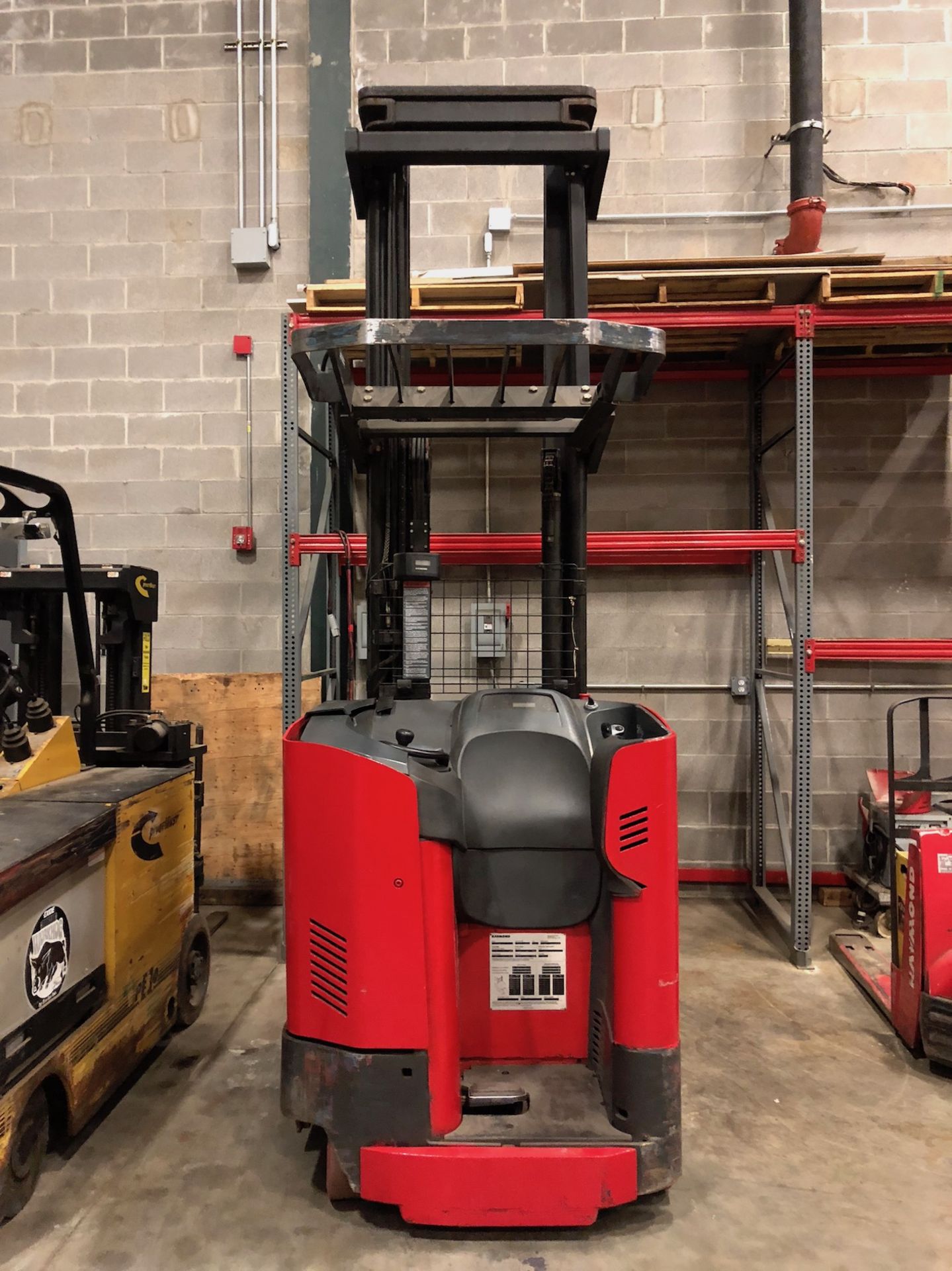 Raymond Standup Narrow Aisle Forklift, Model 740 - Image 3 of 13