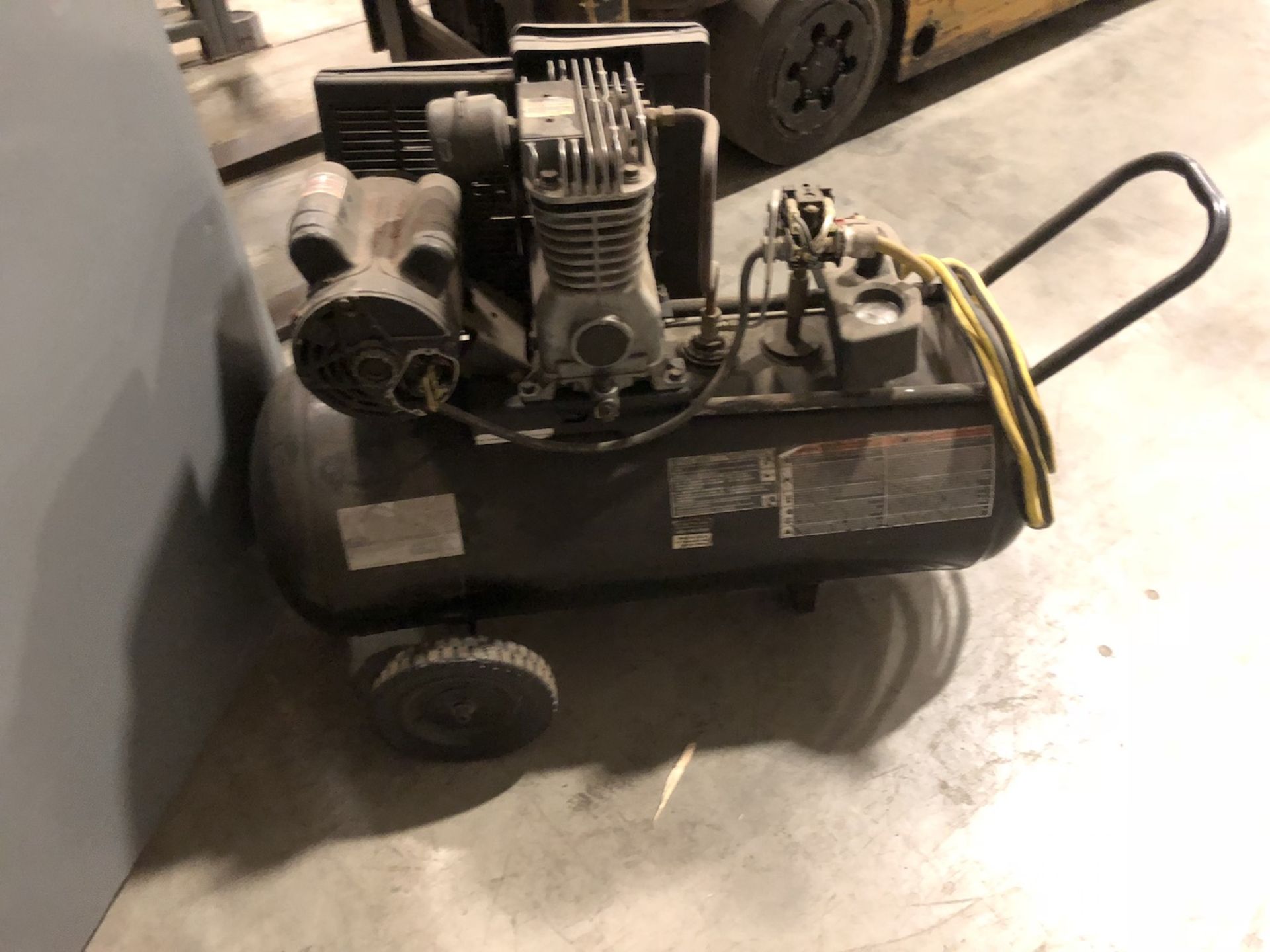 Craftsman 8-Gallon Air Compressor, 125 PSI, 1-1/2 HP - Image 2 of 2