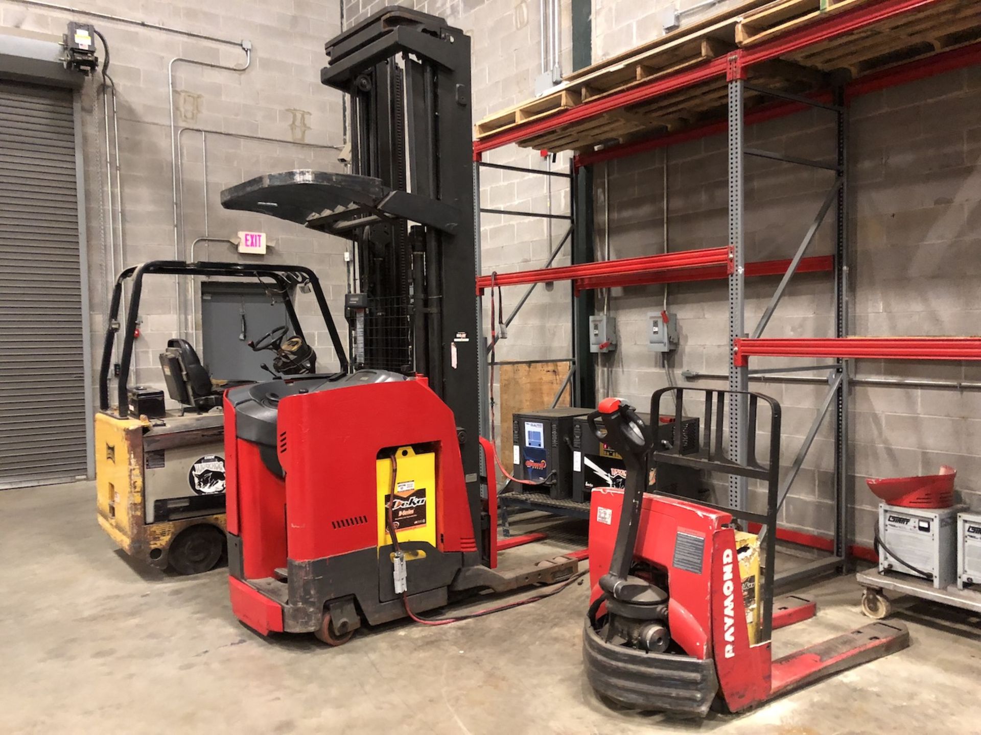 Raymond Standup Narrow Aisle Forklift, Model 740 - Image 2 of 13