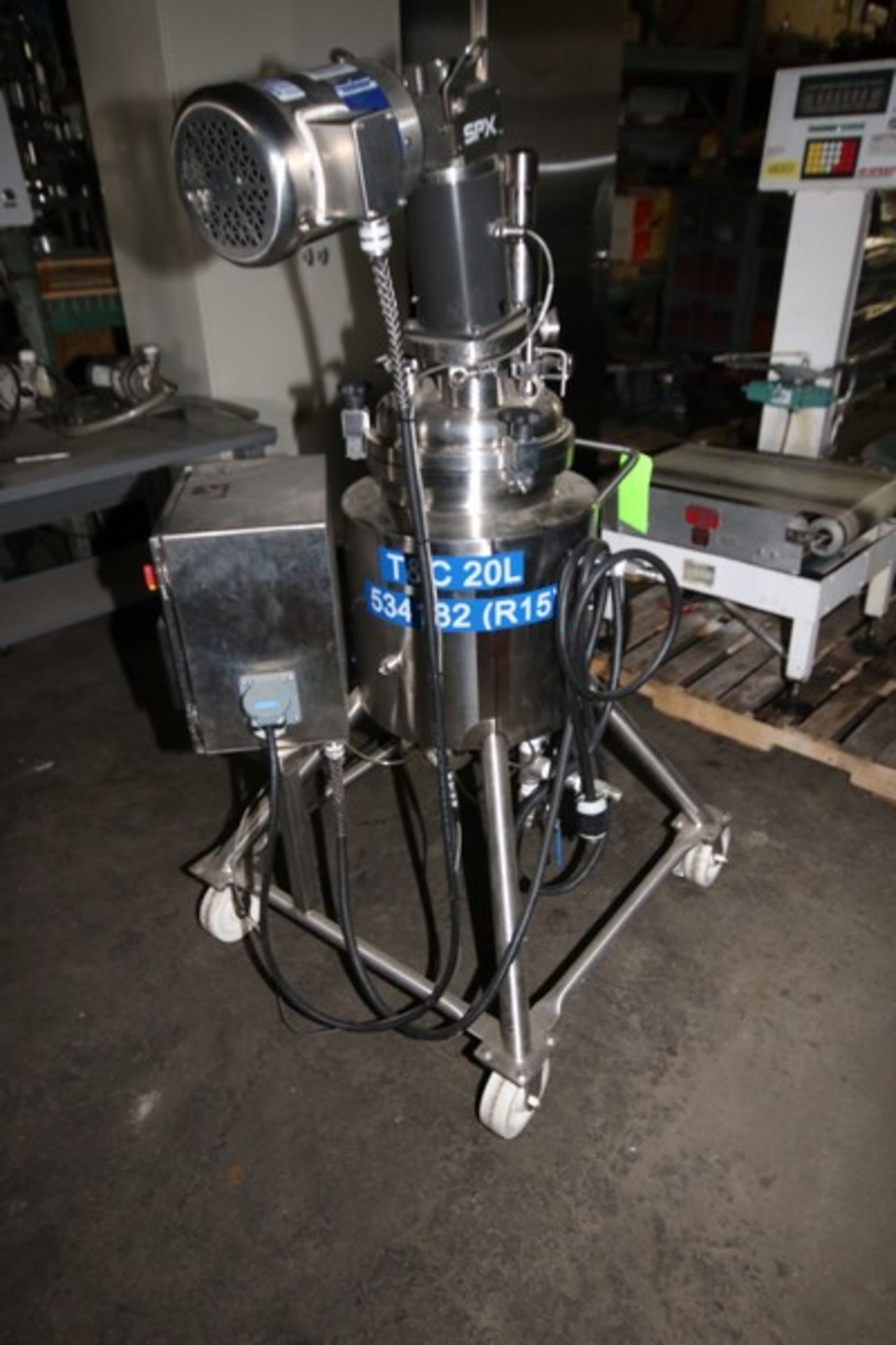 2011 T&C S/S 20 Liter S/S Reactor Tank, M/N TAG VE-R15, S/N TC7284, Mounted on S/S Portable Frame, - Image 4 of 6