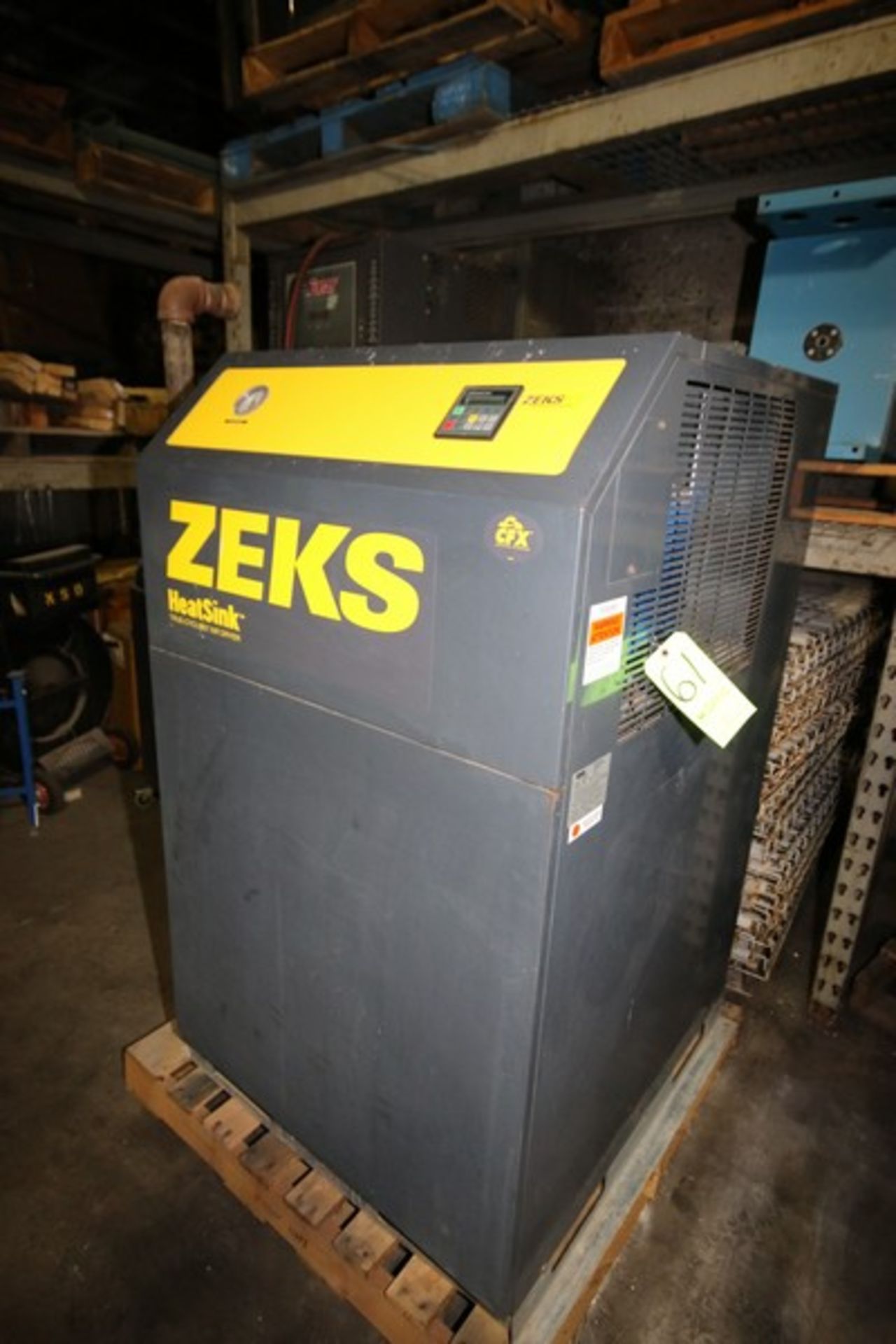 Zekes HeatSink True-Cycling Air Dryer, M/N 500HSFA400, S/N 237576, 3.5 hp Compressor (LOCATED IN FT.